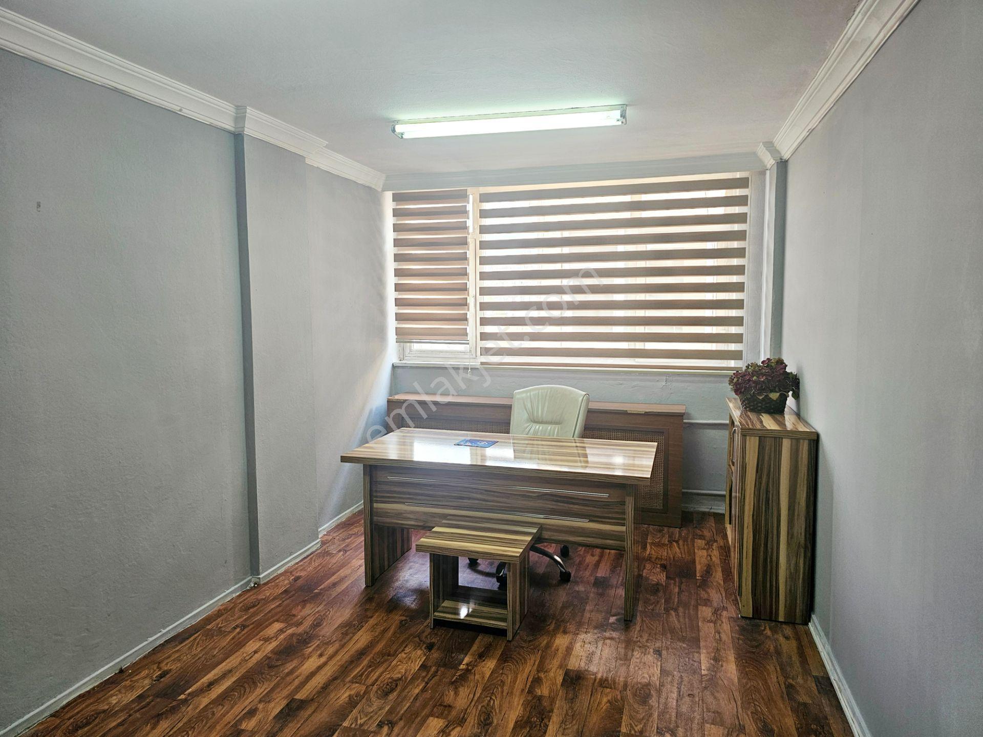 İzmit Fethiye Cd. Belediye İş Hanında Eşyalı Kiralık Ofis/büro - Görsel 7