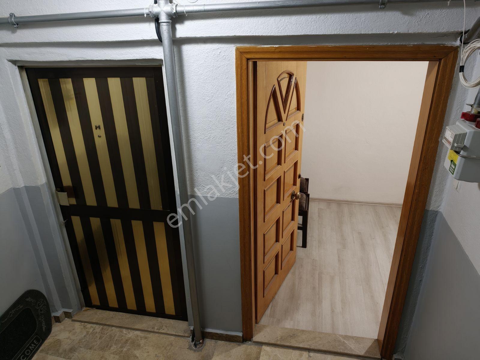 Ankara Caddesi Davutdede Metro İstasyonu Yanı Kiralık 3+1 Daire - Görsel 10