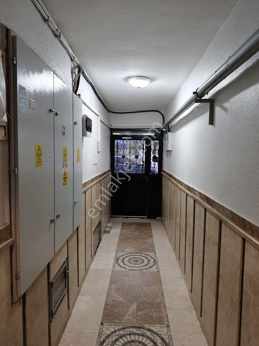 Ankara Caddesi Davutdede Metro İstasyonu Yanı Kiralık 3+1 Daire - Görsel 7