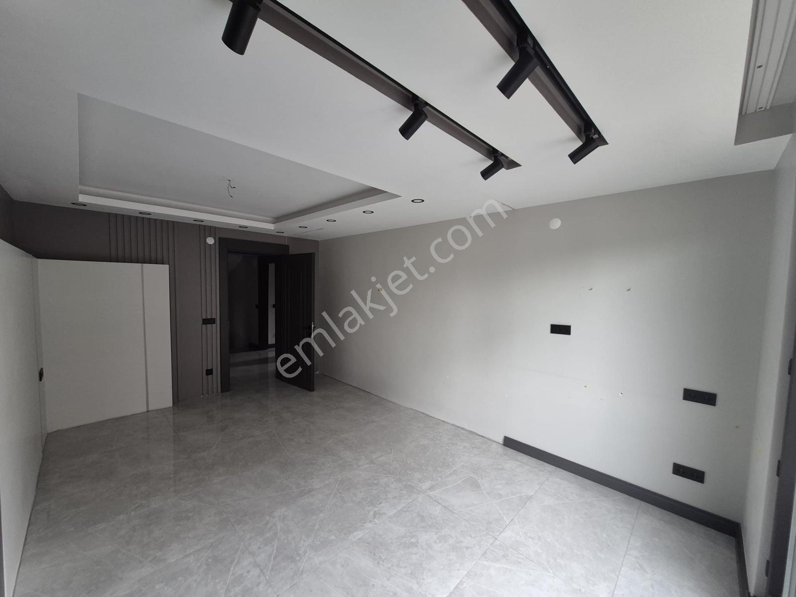 Ordu Akyazı Mah De Denize Yakın Mesafede Satılık Villa - Görsel 12