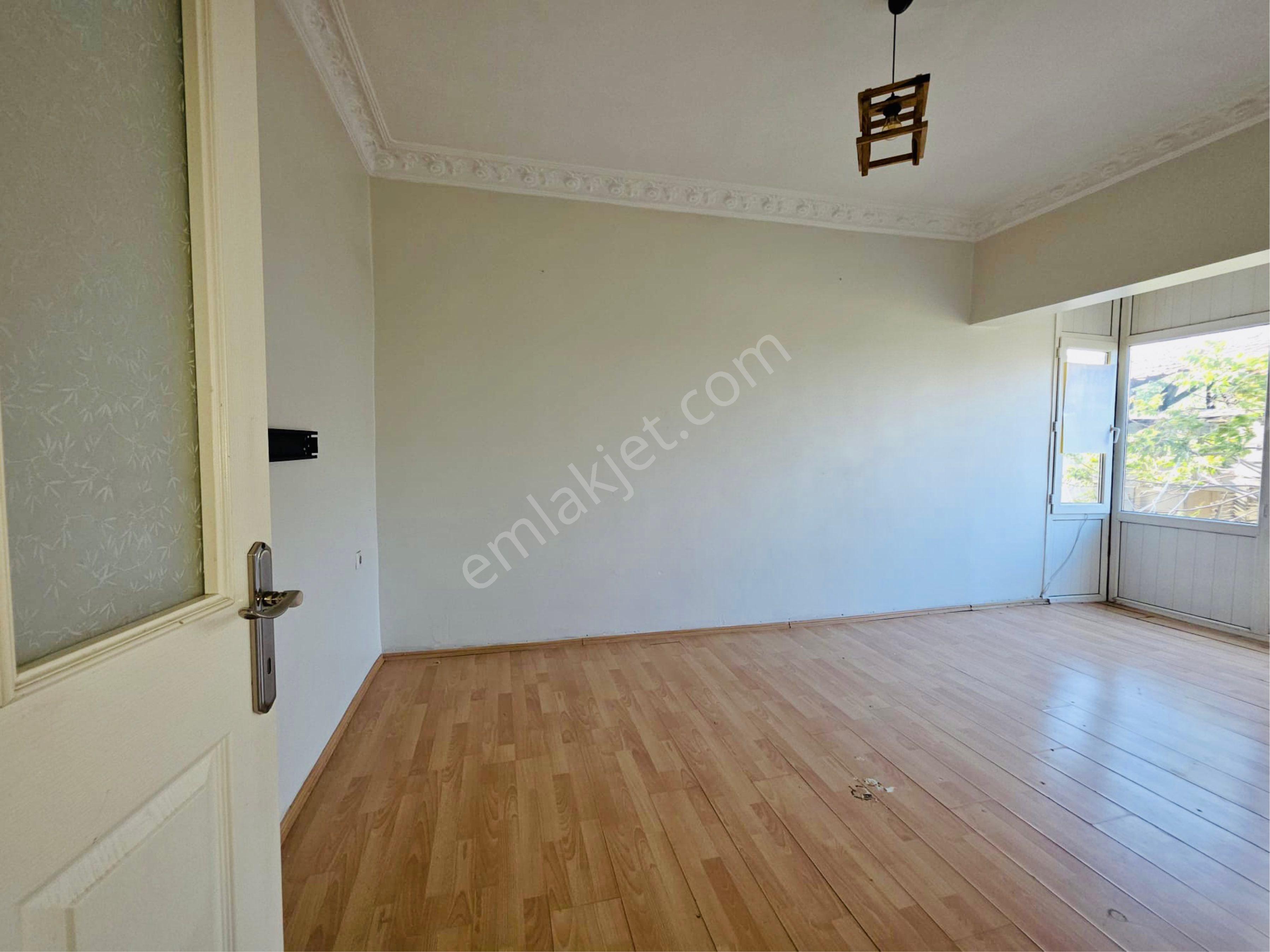 Üsküdar Aziz Mahmut Hüdayi 2+1 Daire - Görsel 3