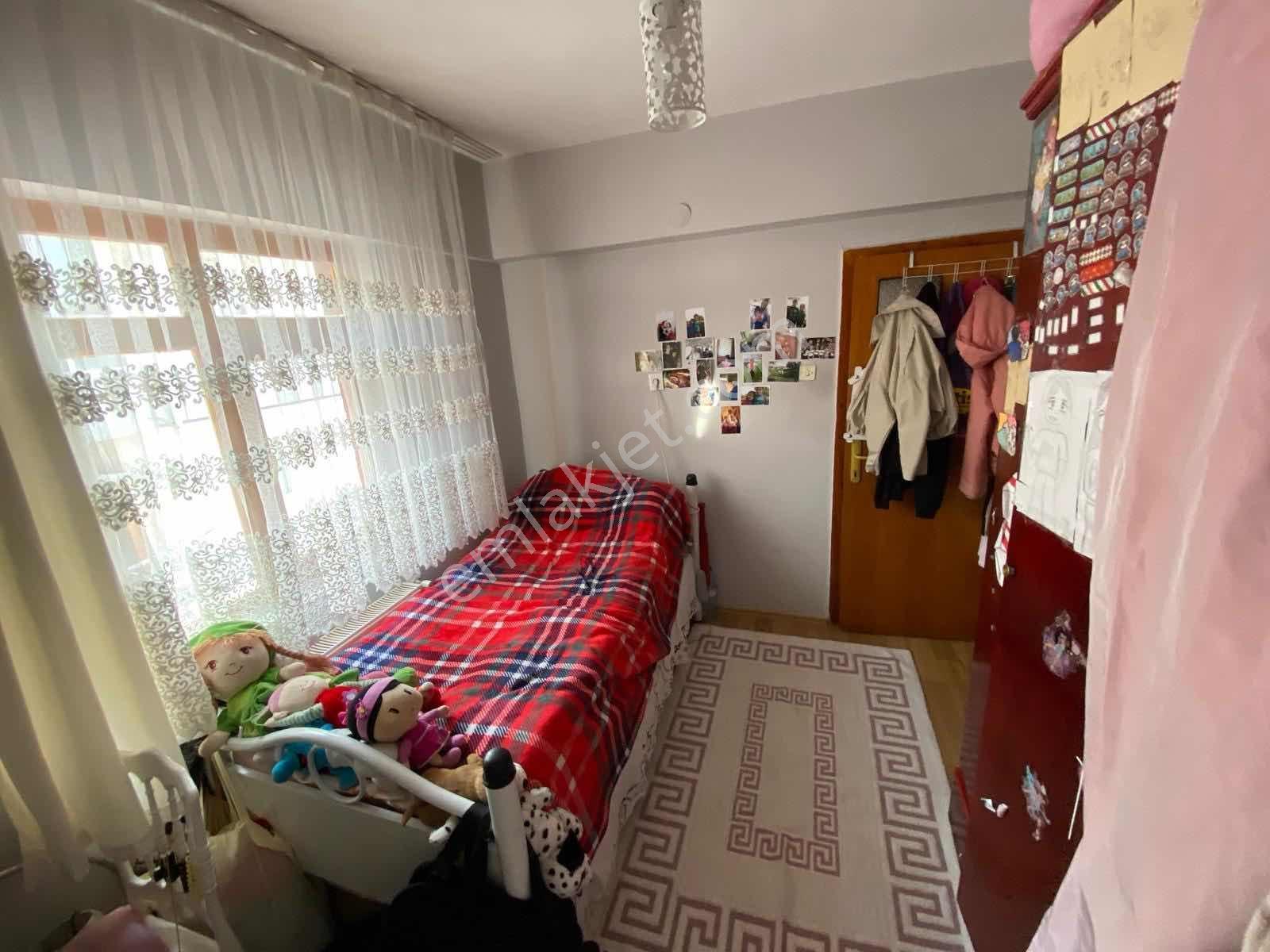 Andiçen Mahallesin'de Salon Bağımsız 3+1 Fırsat Satılık Daire - Görsel 8