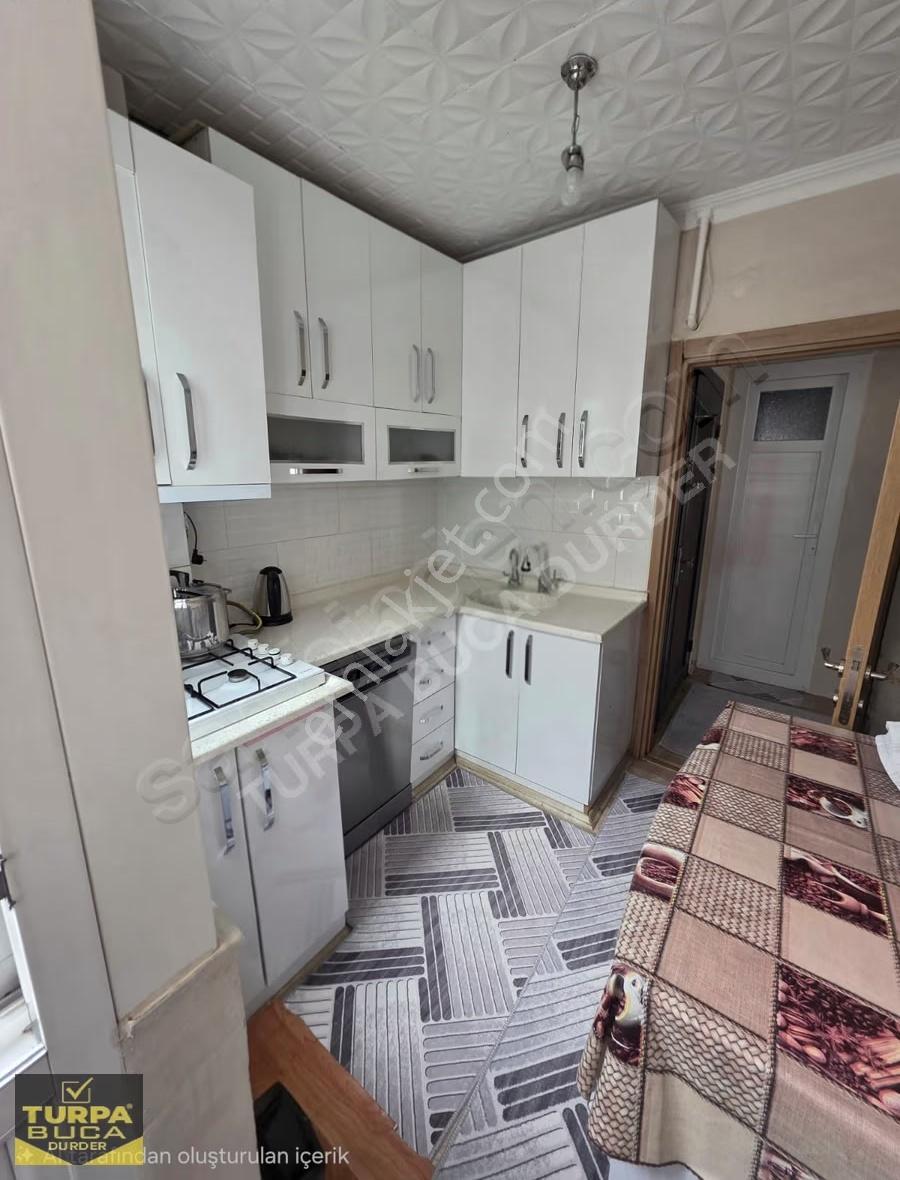 Turpa'dan Konak Zeytinlik Mh.de Doğalgazlı Satılık Daire - Görsel 19