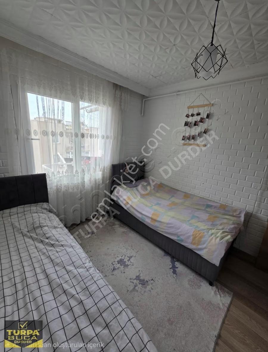 Turpa'dan Konak Zeytinlik Mh.de Doğalgazlı Satılık Daire - Görsel 9