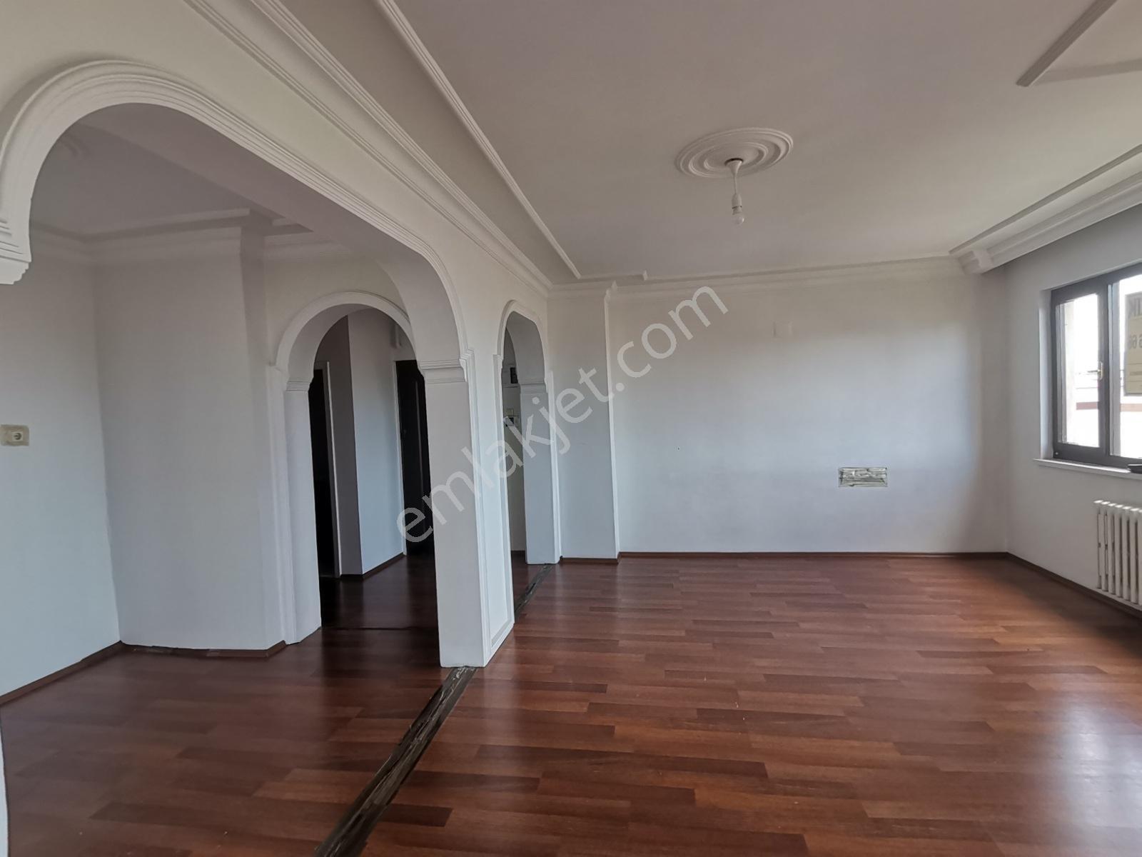 Aydınlık Evler De Kiralık Daire 3 +1 Doğalgazlı Asansörlü Site - Görsel 29