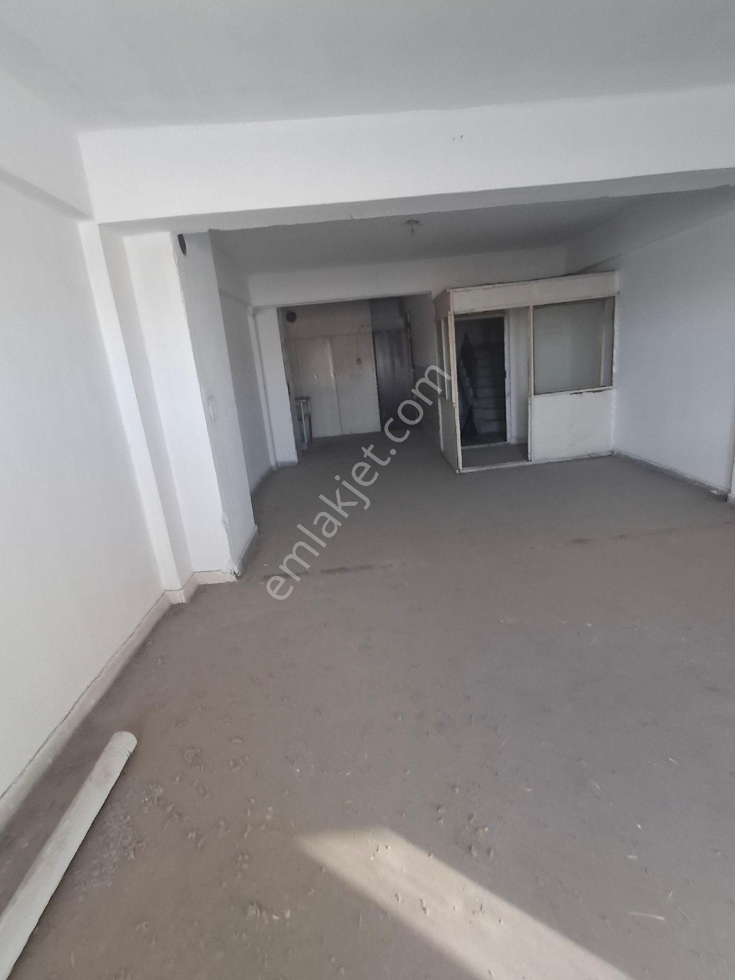 Aksaray Hamidiye Mah. Ana Caddede Satılık 5 Katlı Komple Bina - Görsel 16