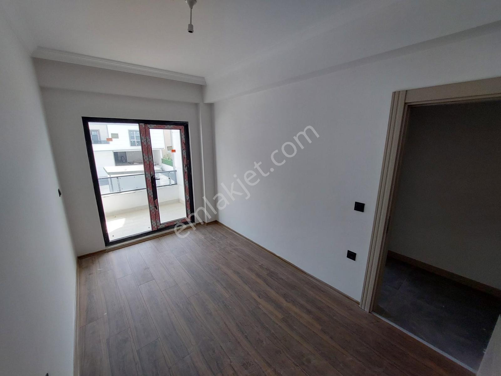 Beşevler Yıldırım Cad 4+1 190 M2 2,kat Kombili Sıfır Daire - Görsel 33