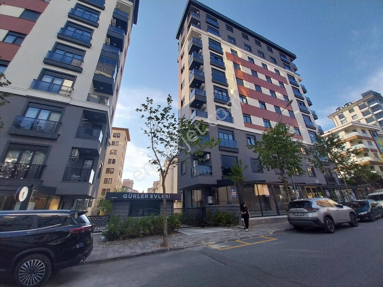 Tabela Değeri Yüksek 27 Metre Cepheli Kiralık Fırsat - Görsel 15