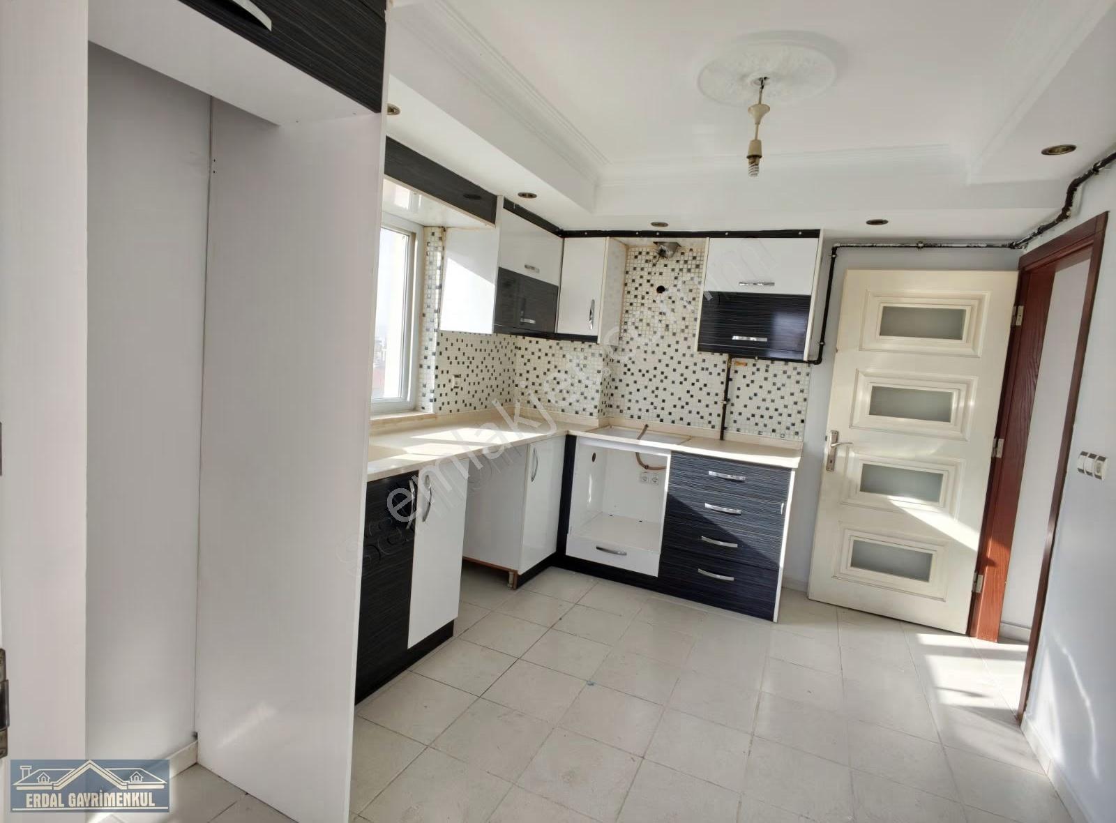 Dokuzkavaklar Mahallesi (üçgen Mevkii) 110 M2 2+1 Daire - Görsel 4