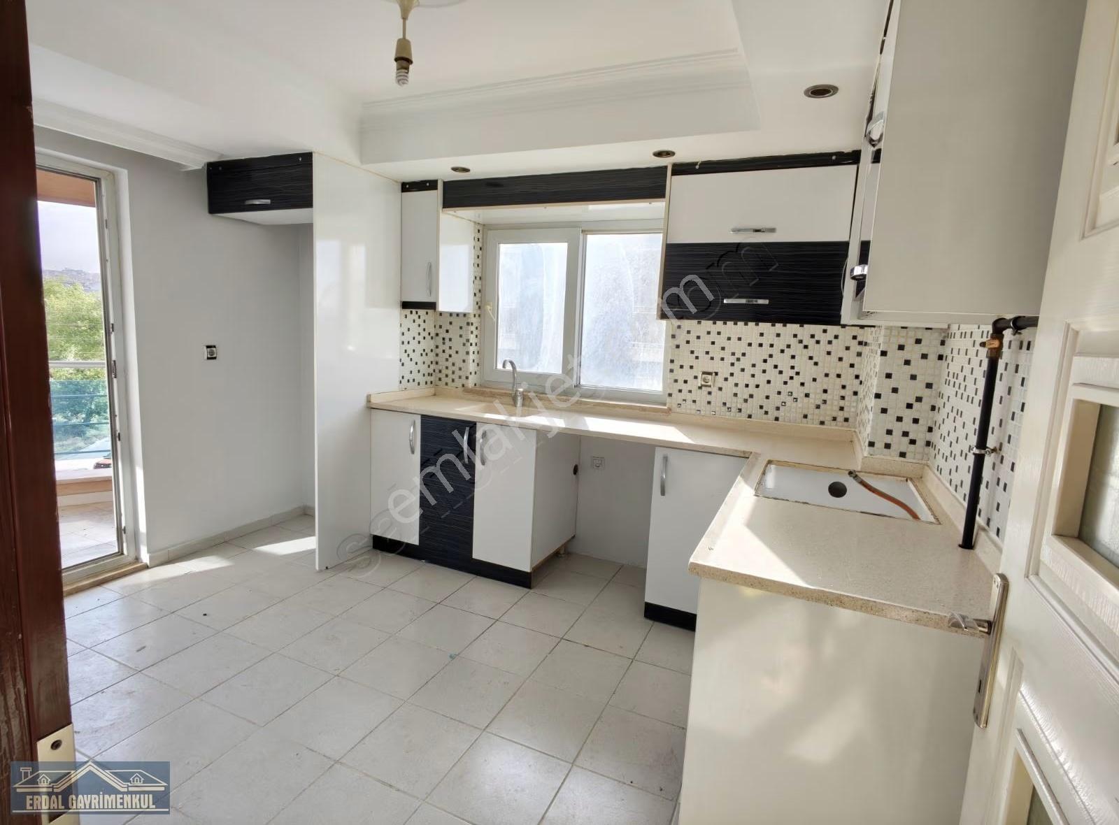 Dokuzkavaklar Mahallesi (üçgen Mevkii) 110 M2 2+1 Daire - Görsel 7