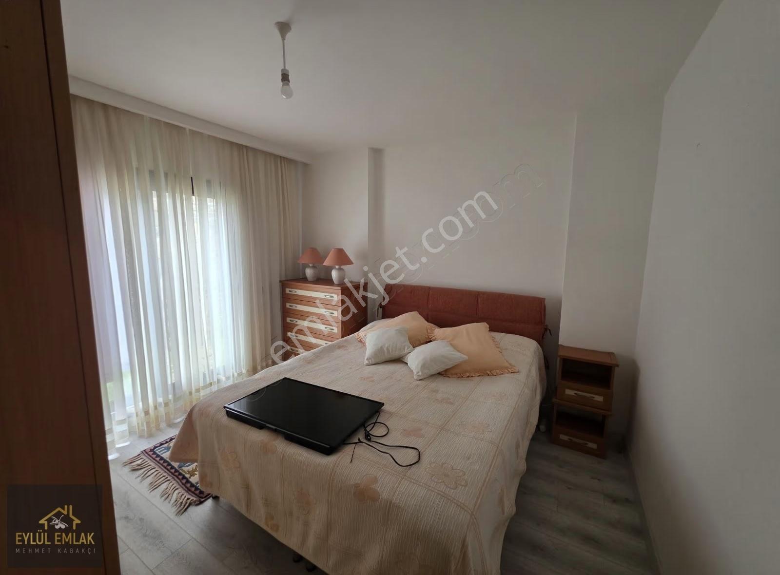 Mumcular Merkezde Full Eşyalı Kiralık 1+1 Daire - Görsel 27