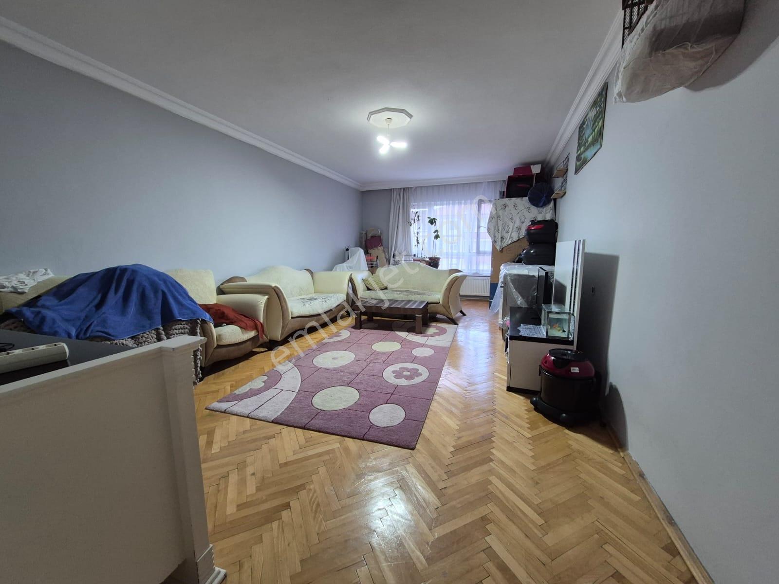 Acil Ufuktepe'de Cadde Üzeri Manzaralı Kiracılı Yatırımlık Daire - Görsel 9