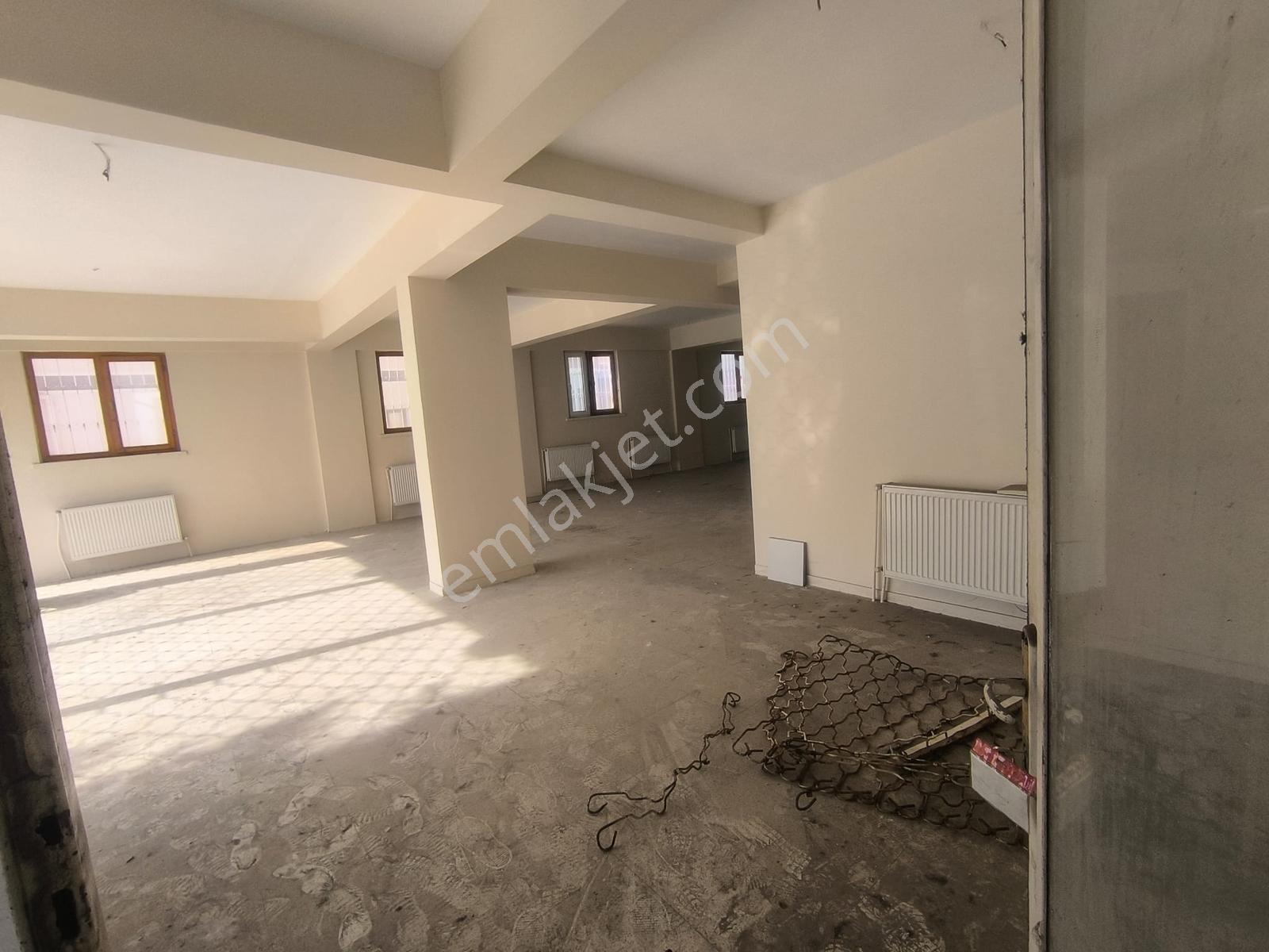 Ufuktepe Cadde Üzeri Geniş Cepheli Her İşe Uygun Satılık Dükkan - Görsel 12