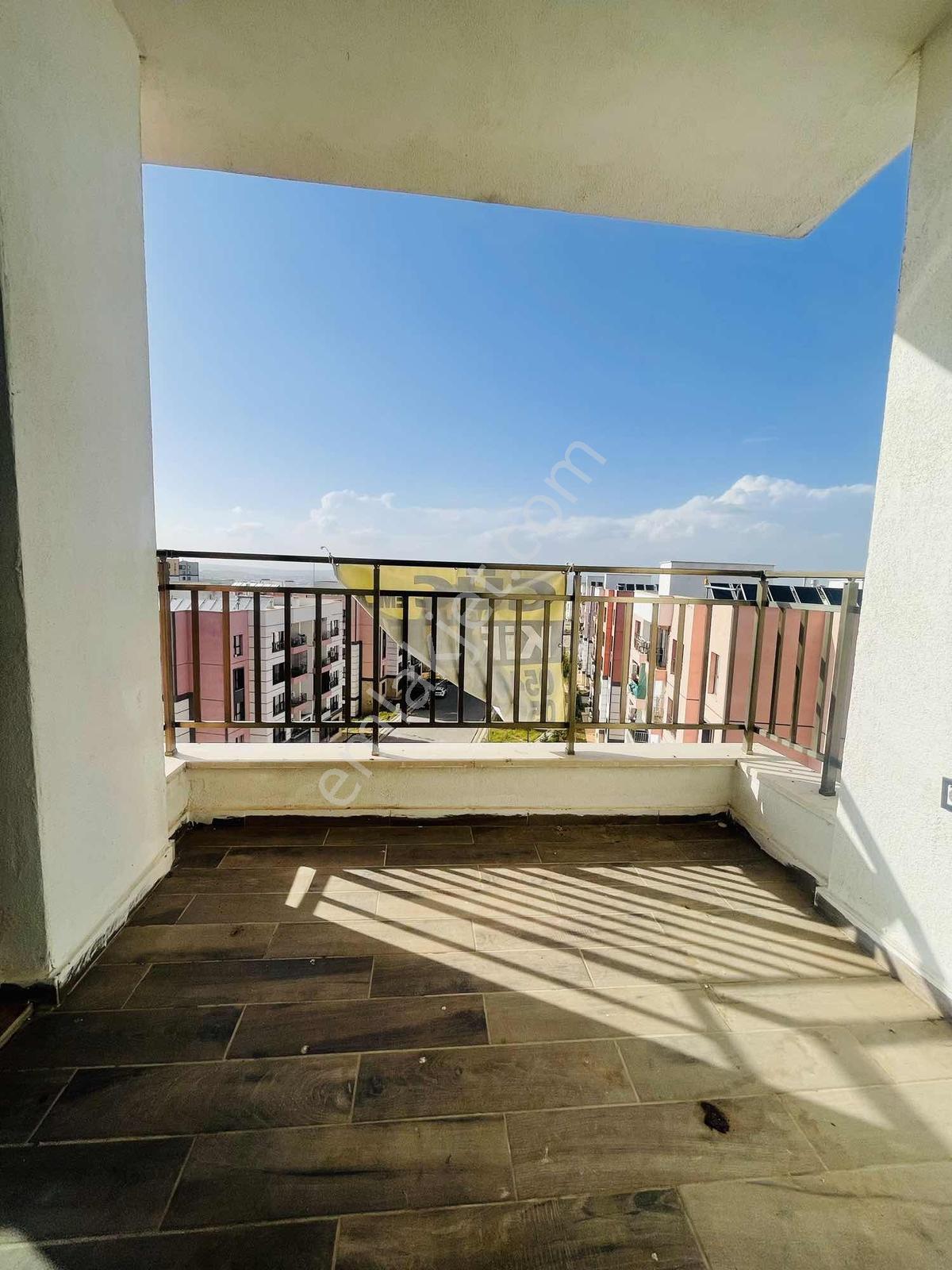 Güç Emlaktan Yeni Batıkent Tokiler De Kiralık 3+1 Daire - Görsel 12