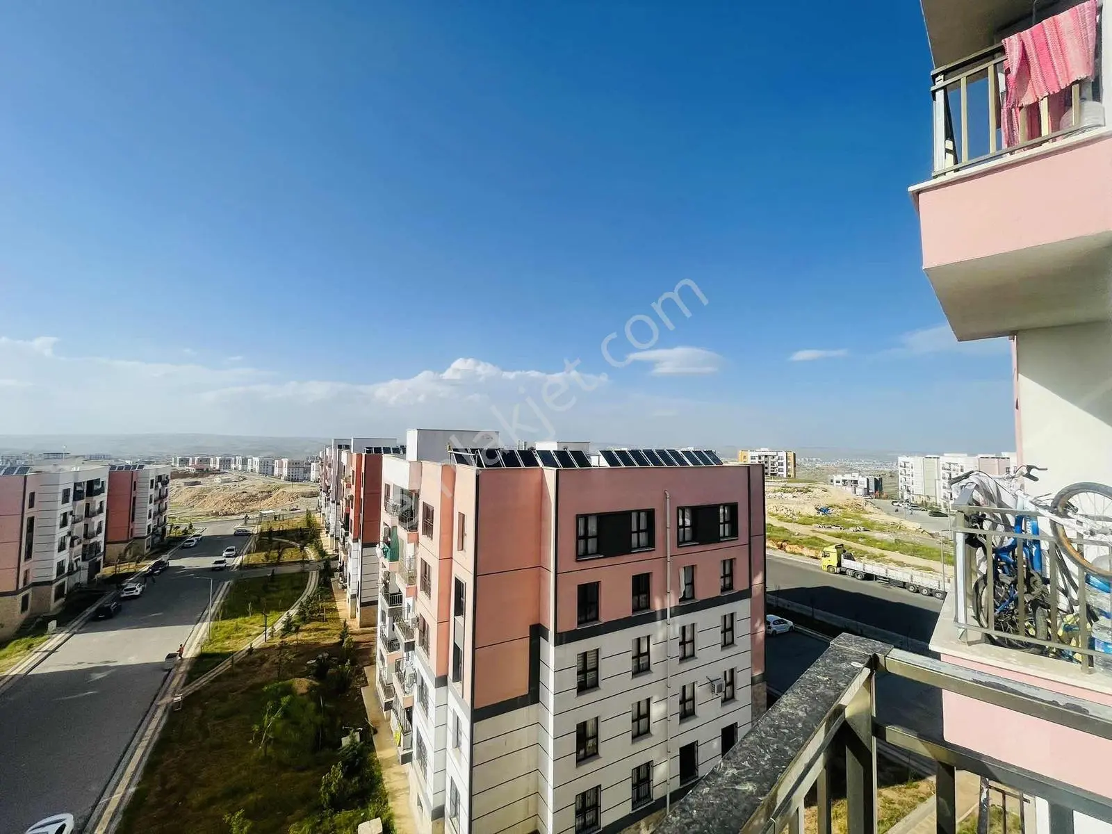 Güç Emlaktan Yeni Batıkent Tokiler De Kiralık 3+1 Daire - Görsel 3