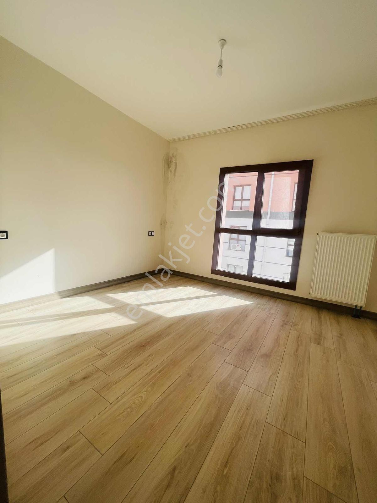 Güç Emlaktan Yeni Batıkent Tokiler De Kiralık 3+1 Daire - Görsel 13