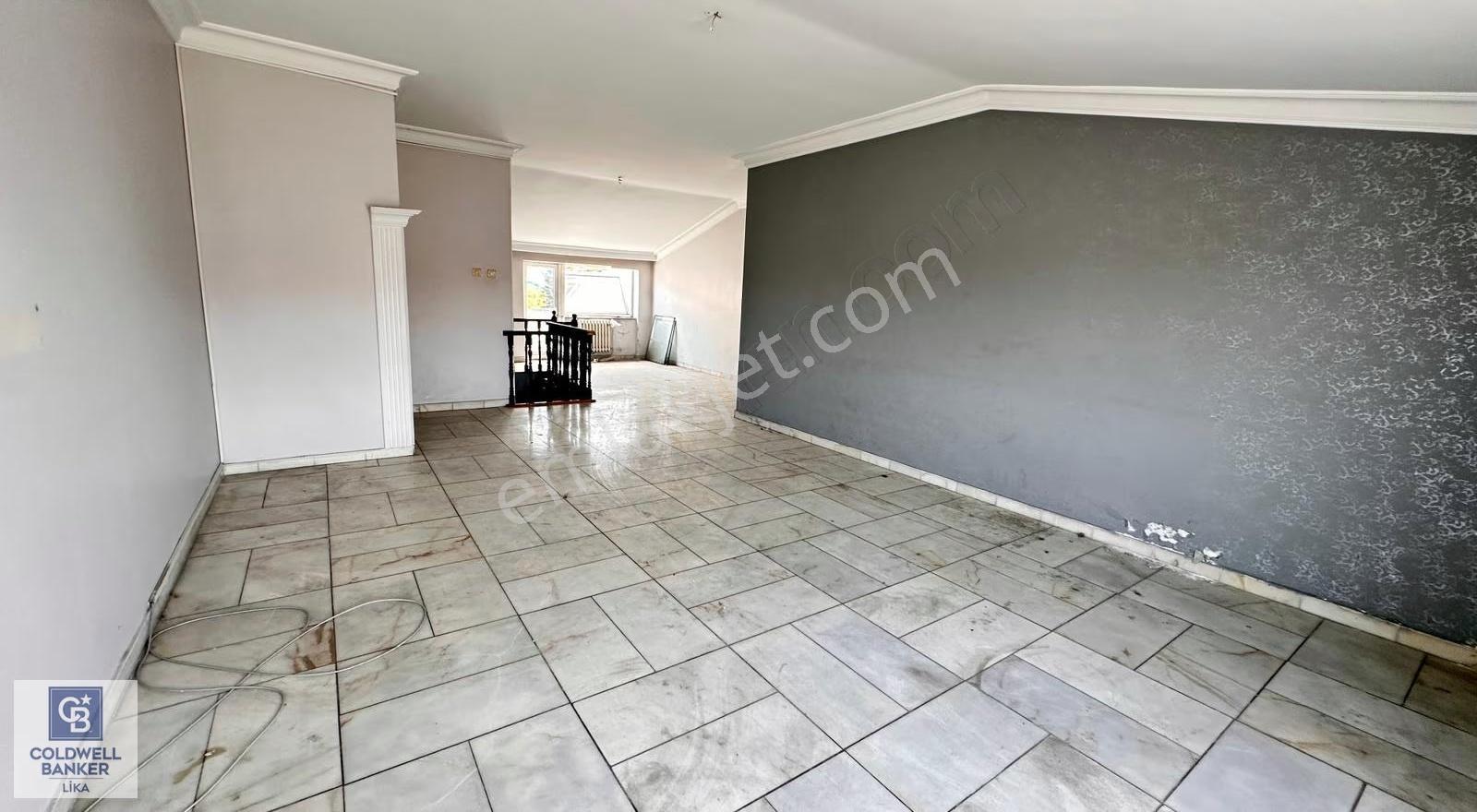 Beşirli Ana Cadde Üzerinde Satılık Dubleks Daire - Görsel 16