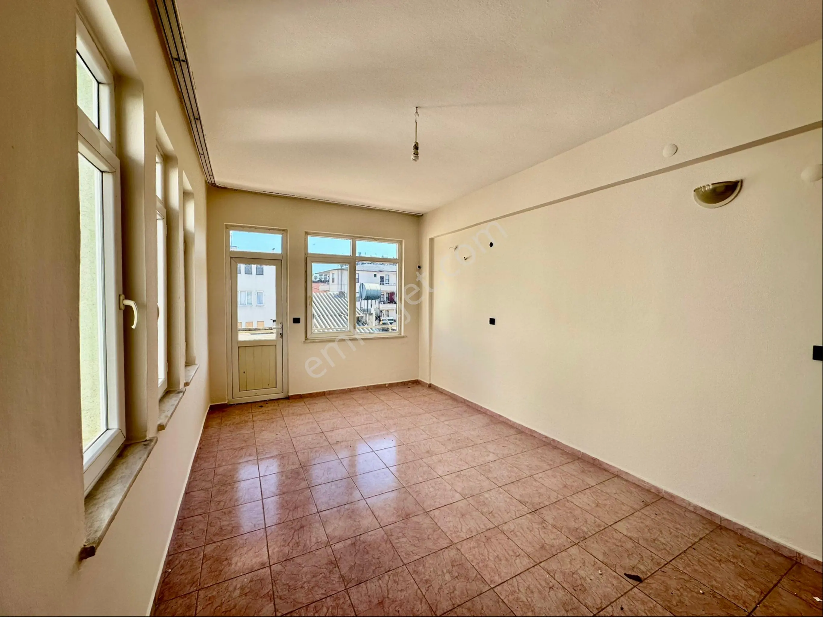 Konaklıda 2+1 Kiralık Daire - Görsel 6