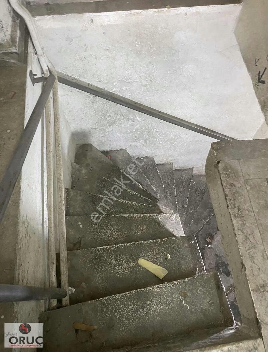 İstanbul Aksarayda Kiralık 3 Katlı İşyer - Görsel 3
