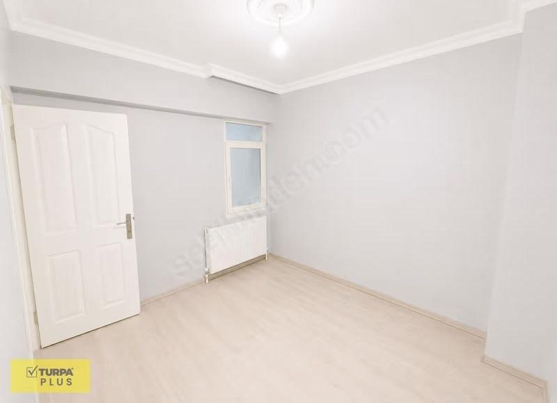 Üçyol Metro Yakını Müstakil Bahçeli Doğalgazlı Kiralık Daire 2+1 - Görsel 3