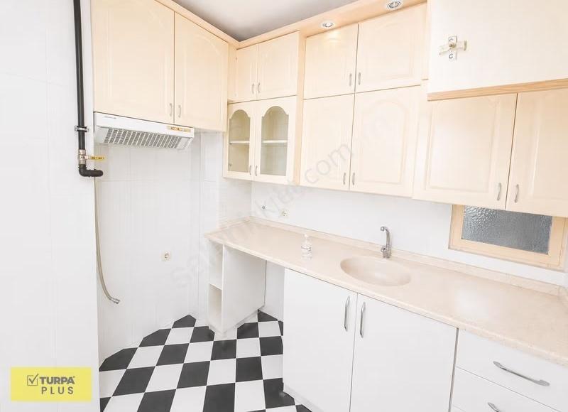 Üçyol Metro Yakını Müstakil Bahçeli Doğalgazlı Kiralık Daire 2+1 - Görsel 10