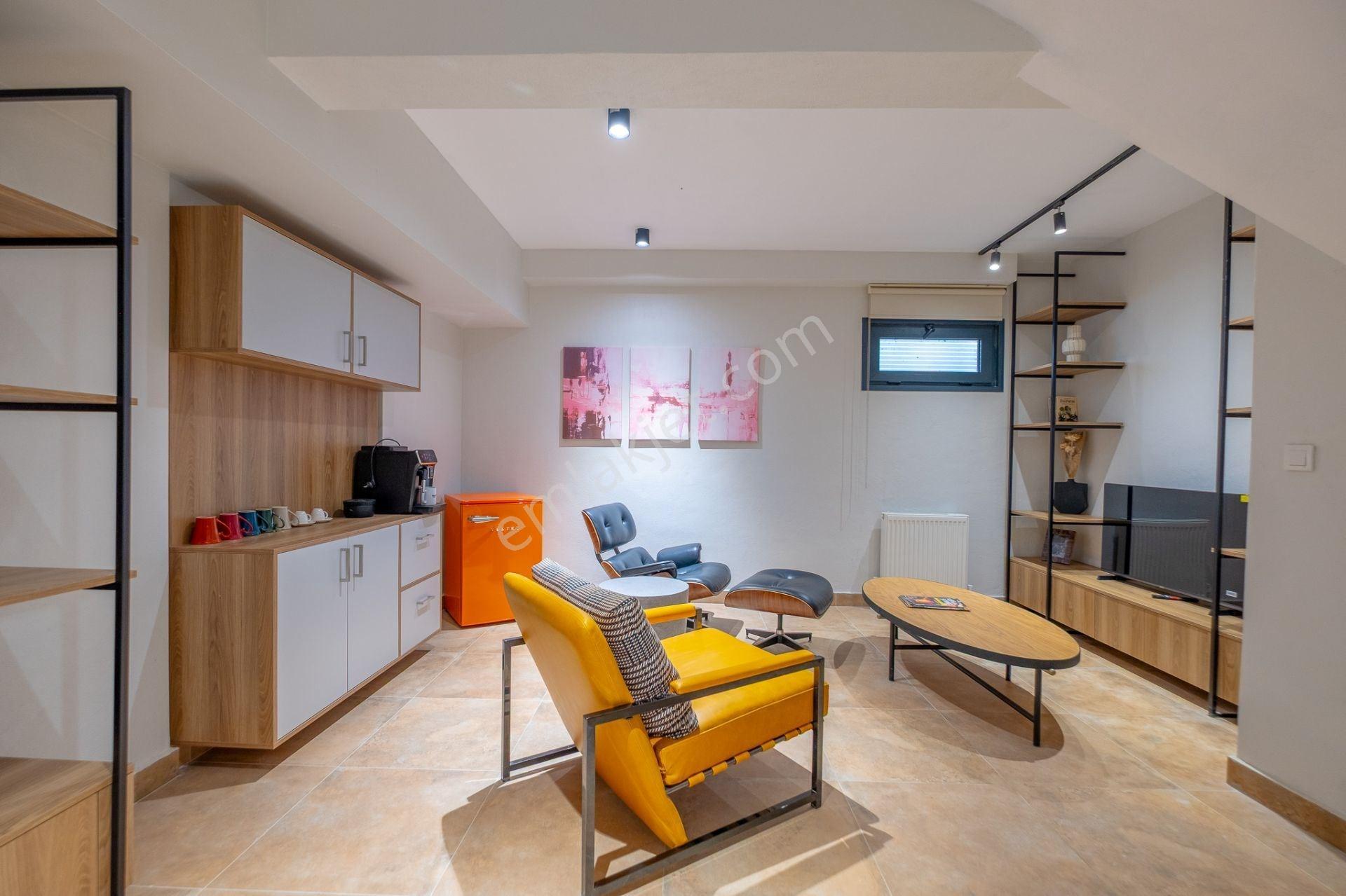 Bahçeşehirde Hemen Teslim Satılık 4+1 Villa Vadeli Ödeme İmkanı - Görsel 33