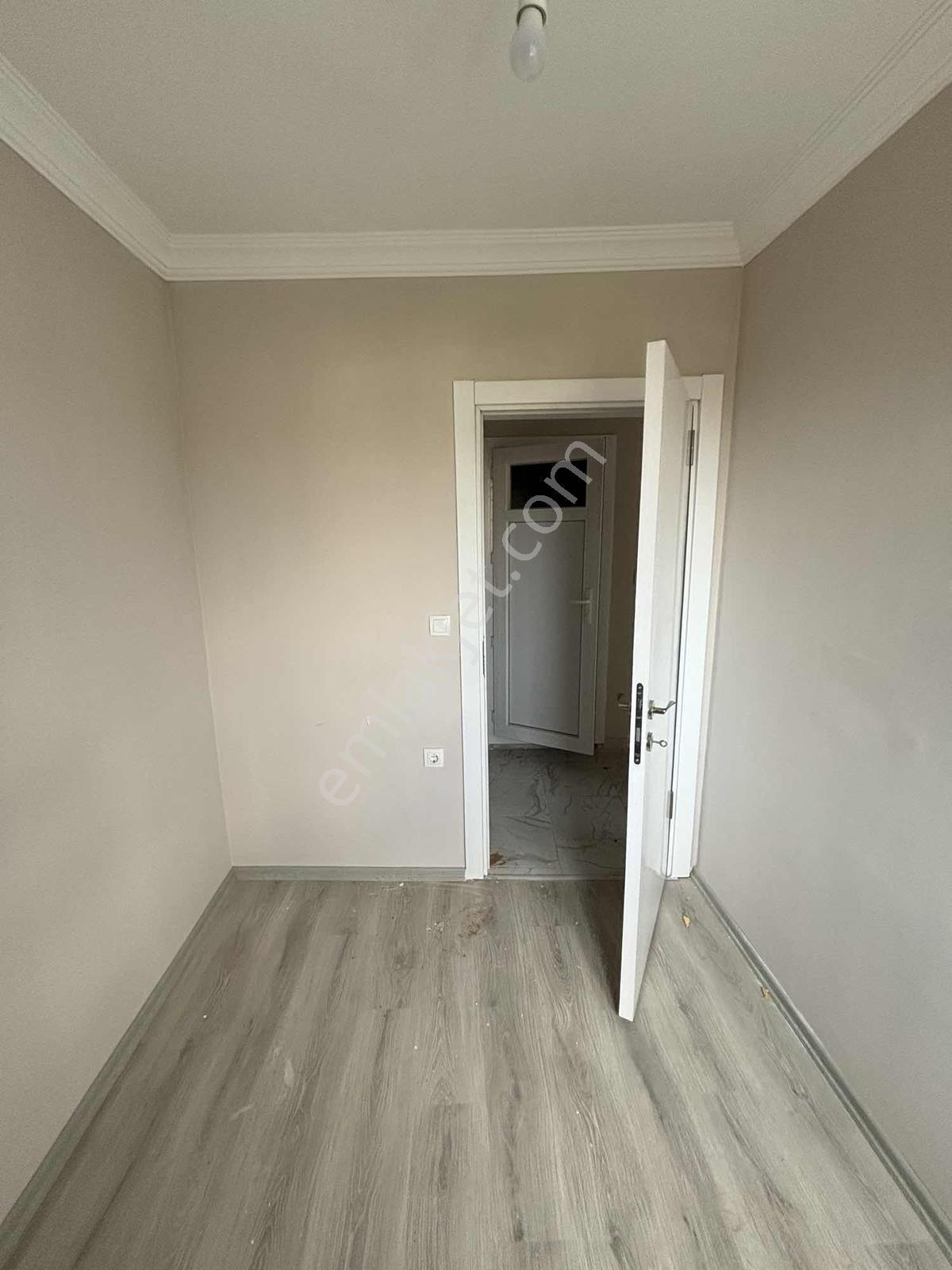 Acil Satılık 2+1 Sıfır Daire Kapalı Mutfak Karanlık Oda Yok - Görsel 6