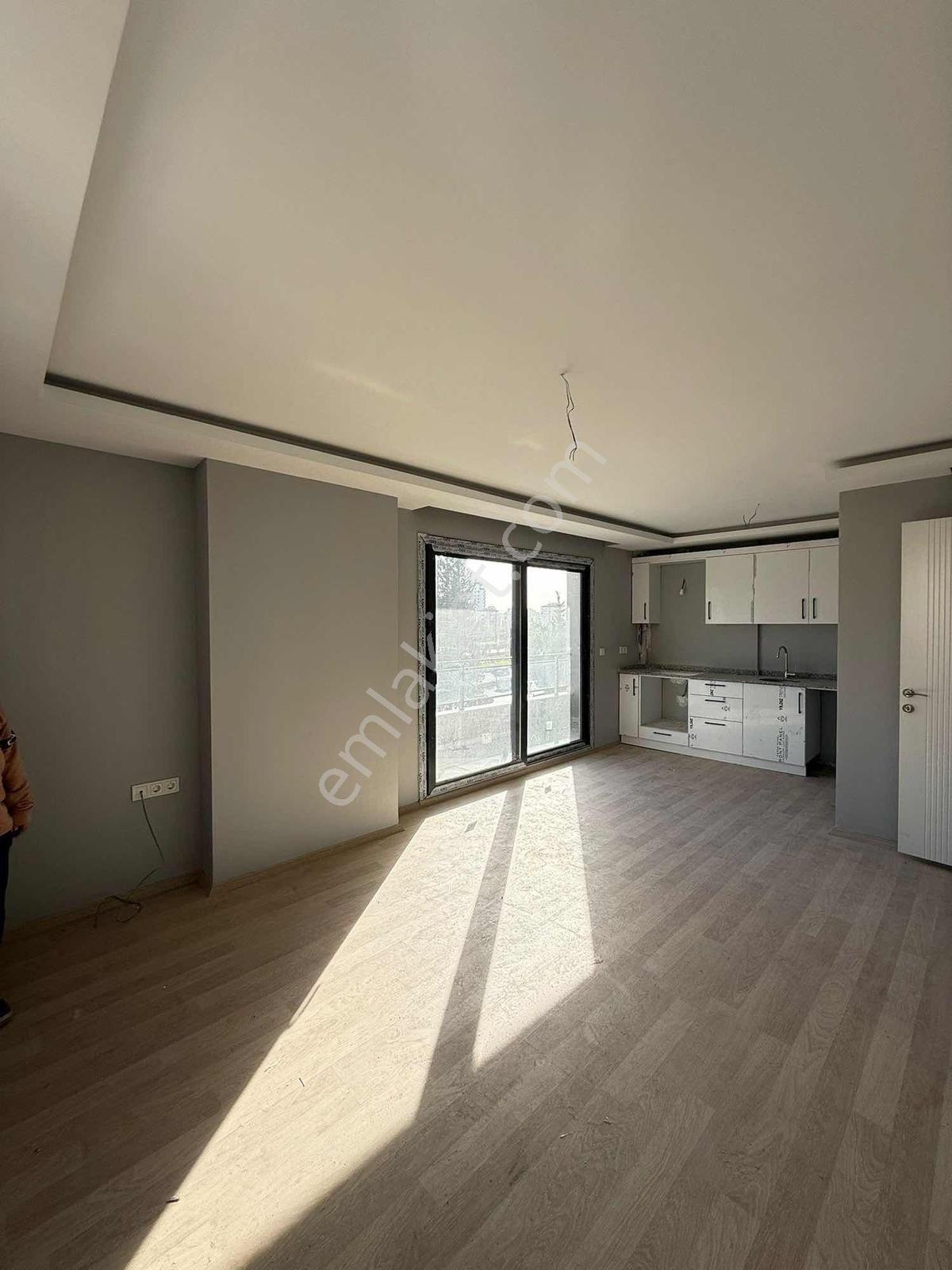 Sıfır 80 Yıl Blv Üzeri 2+1 Metroya Yakın Kaçmaz - Görsel 9