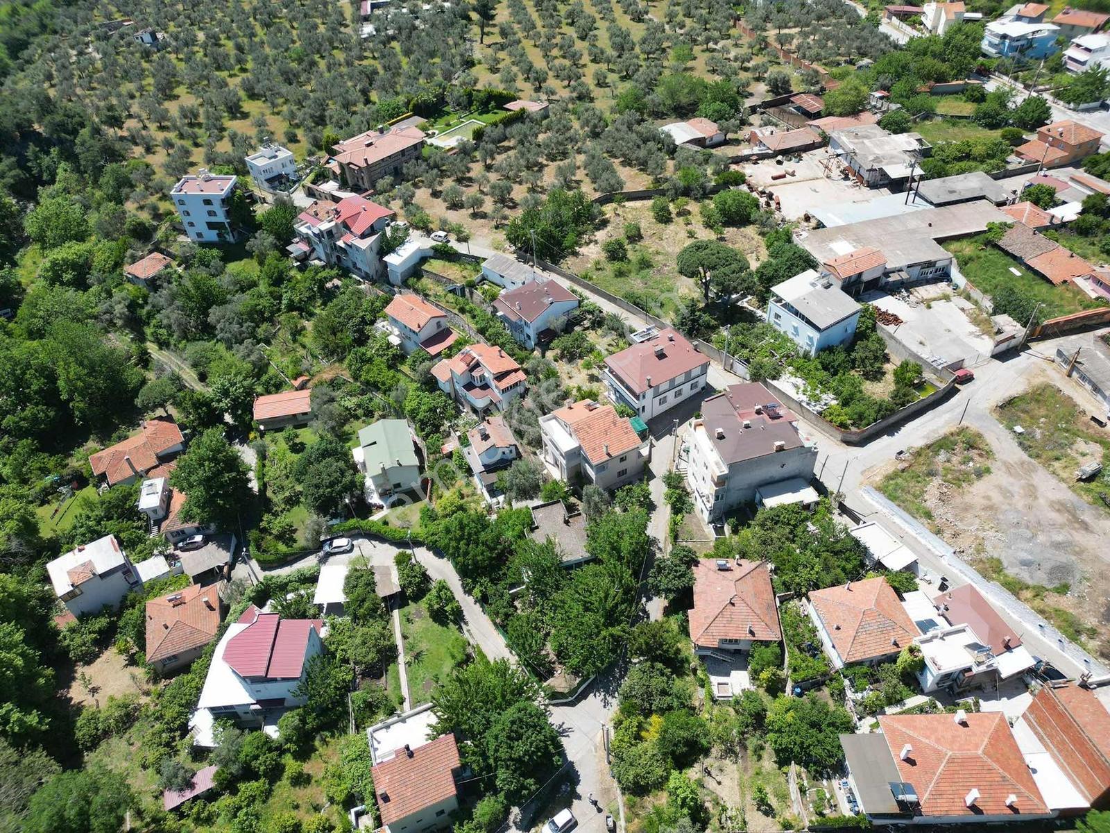 Parladan Kızılkeçilide İçinde Evi Bulunan 3kat %40 İmarlı Arsa - Görsel 14
