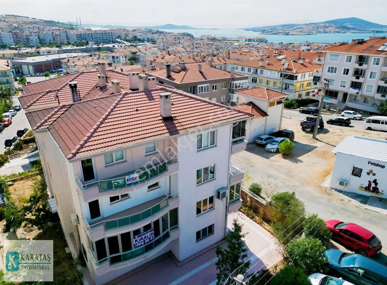 Ali Çetinkaya'da İdeal Konum Masrafsız 3+1 Ferah Ve Geniş Daire