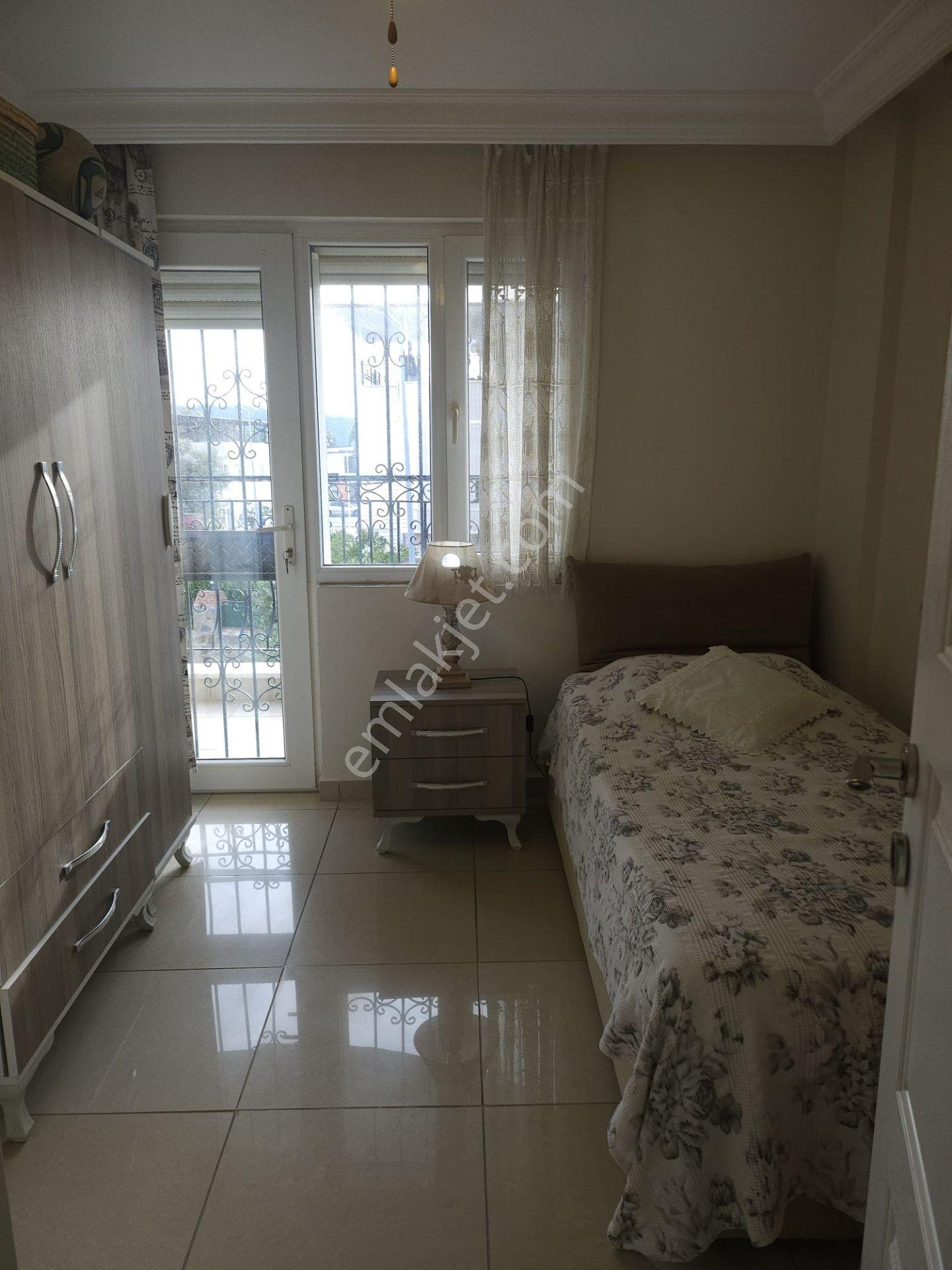 Akbük Koyunda Denize 180 Metrede Havuzlu Site İçi Müstakil 3+2 Acil Satılık - Görsel 18