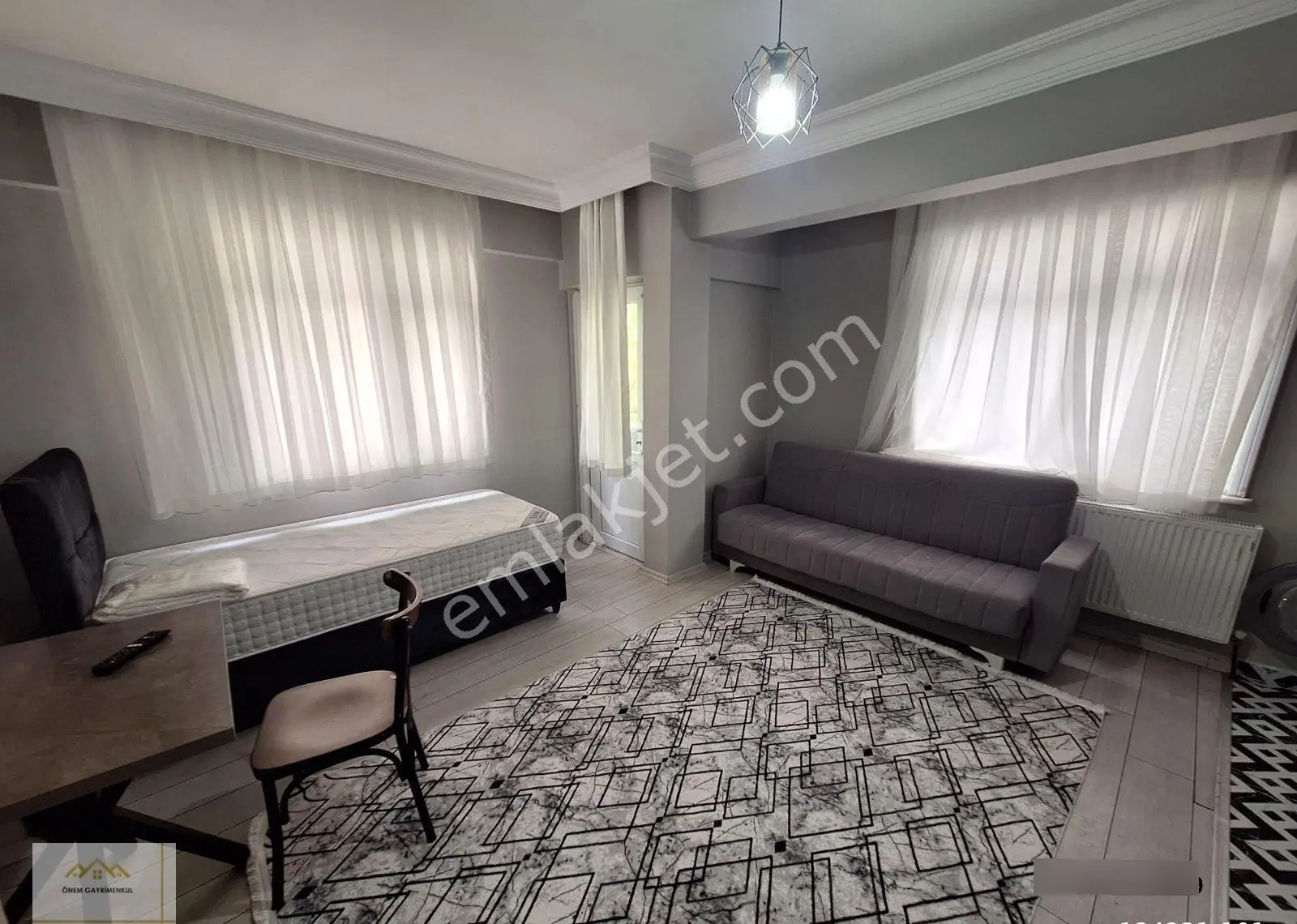 Kayışdağı Uslu Caddesin De 1+0 Faturalar Dahil Kiralık Daire