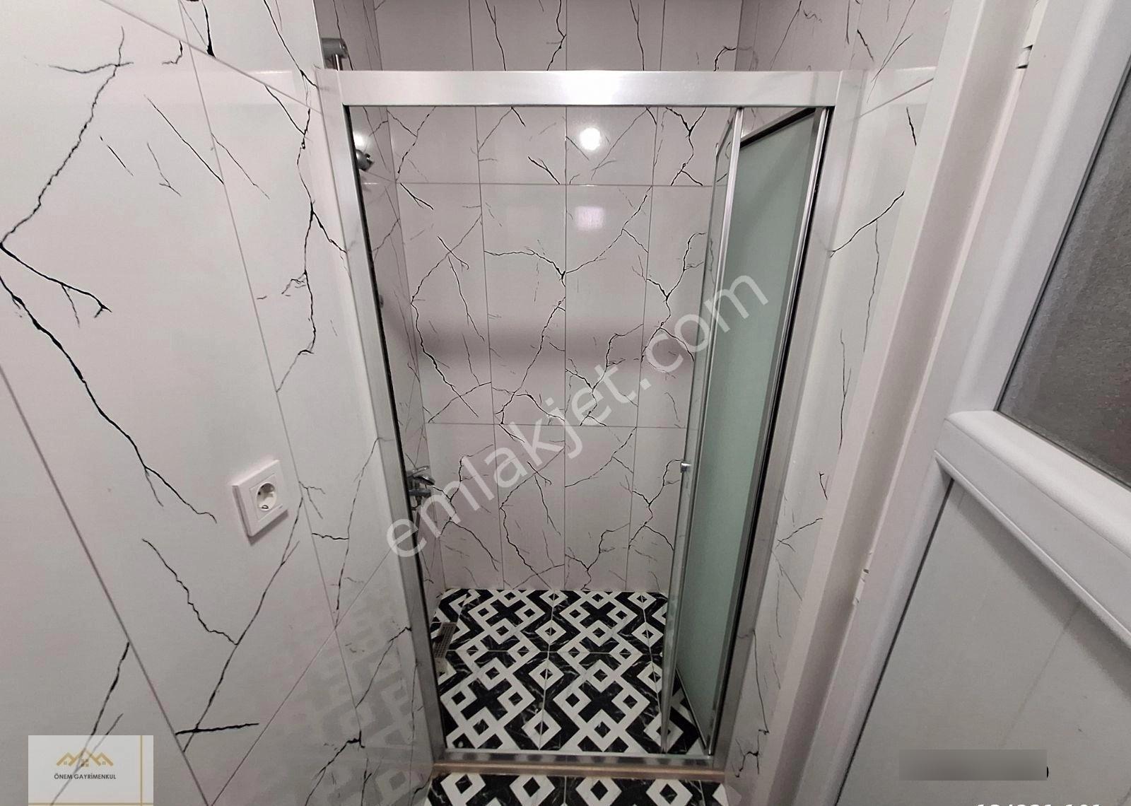 Kayışdağı Uslu Caddesin De 1+0 Faturalar Dahil Kiralık Daire - Görsel 22