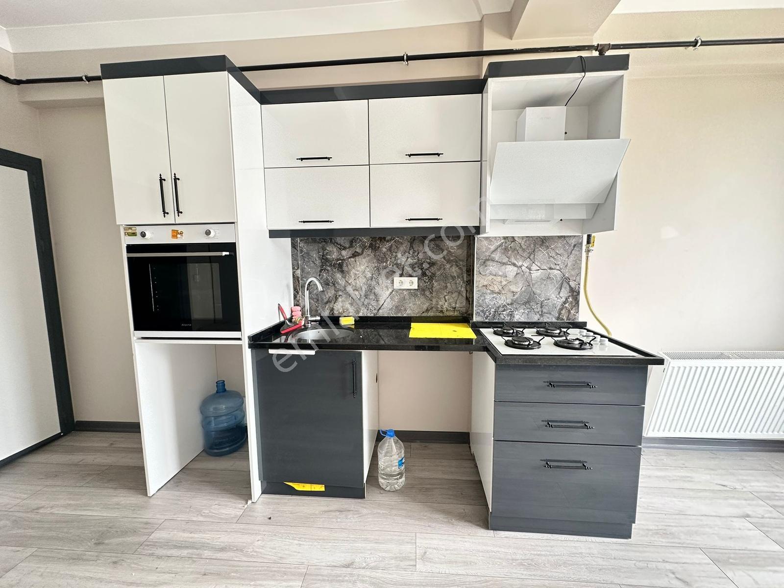 Rumeli Mah Resmi Kurumlara Yakın Kiralık 1+1 Daire - Görsel 17