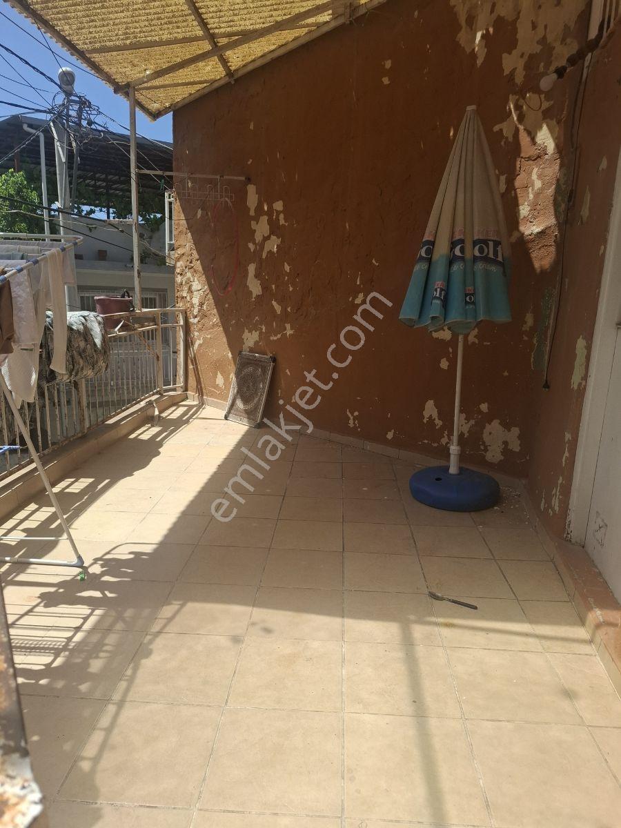 Konak Güney Mahallesinde 3 Adet 2+1 Daireli Satılık Bina - Görsel 3