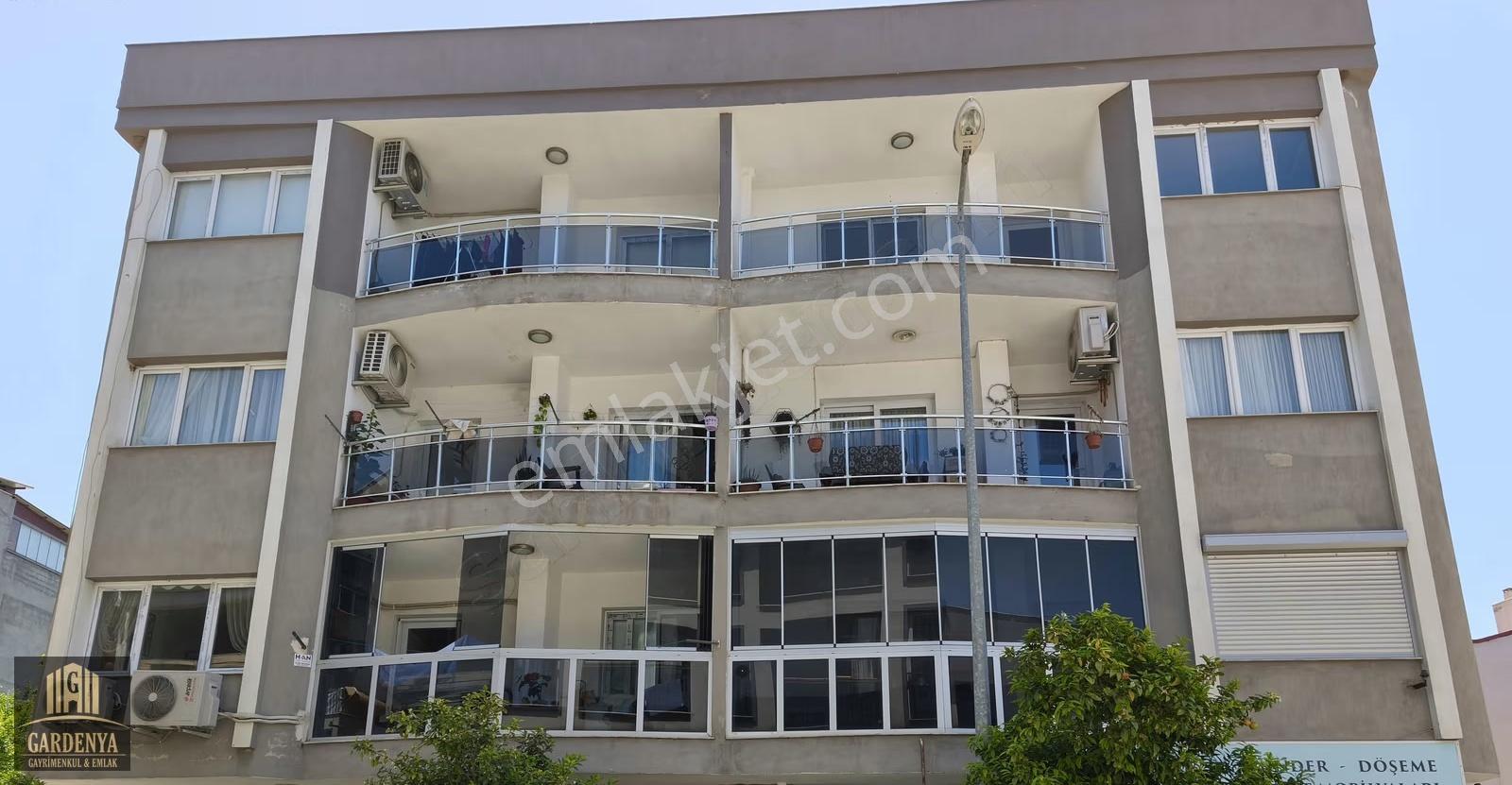 Kuşadası Davutlar'da Satılık 3+1 Arakat Daire - Görsel 13