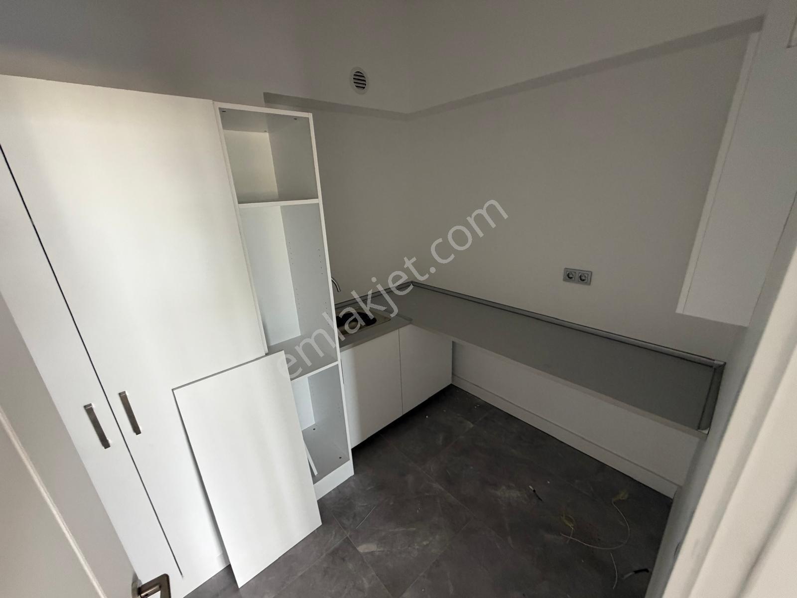 İncek Ted Kolejine Komşu Site İçi Ultra Lüks 4,5+1 Kiralık Daire - Görsel 7