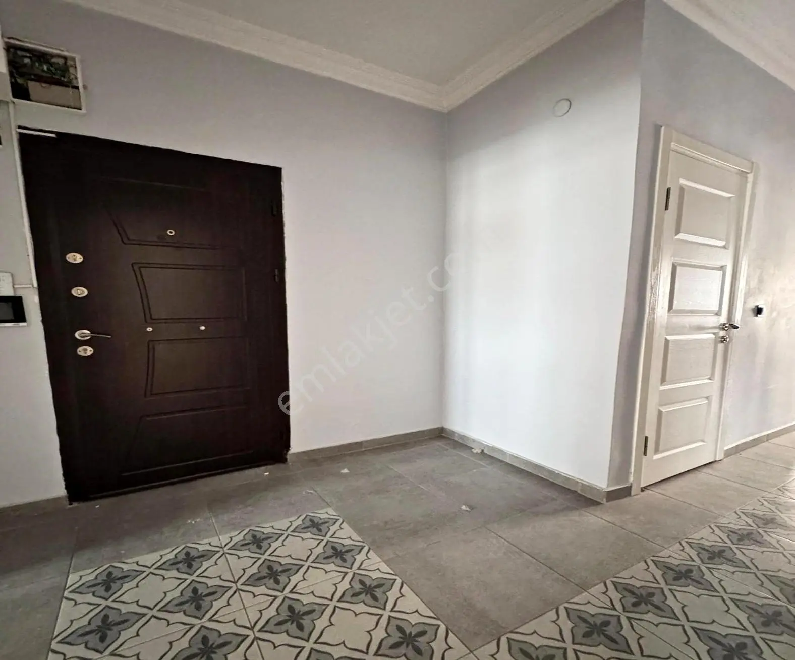 Beylikdüzü Barış Mahallesin De Masrafsız 3+1 Satılık Daire - Görsel 20