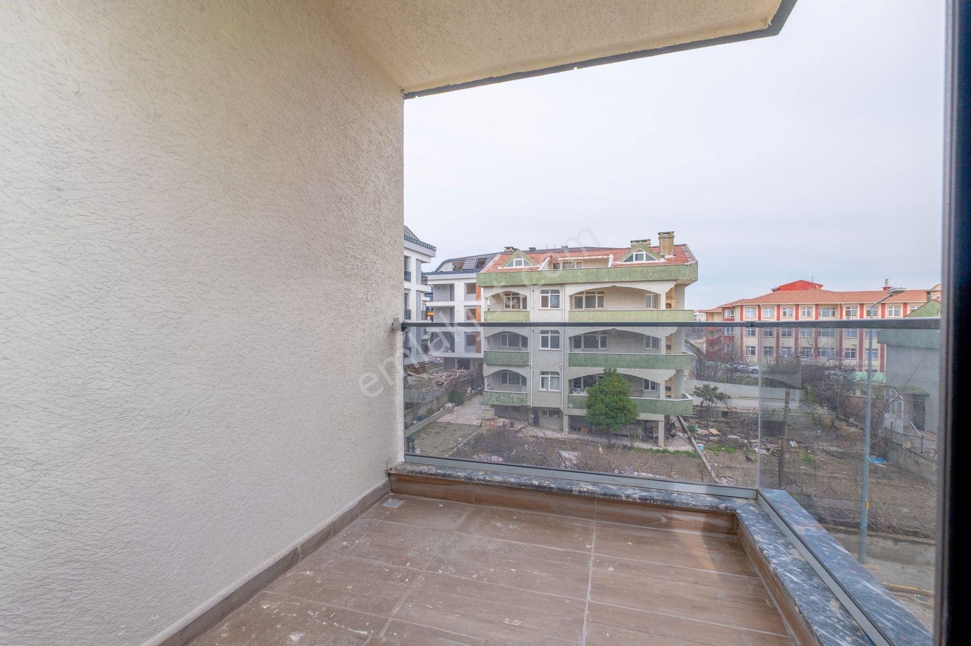 Beylikdüzü Kavaklı'da Satılık 2+1 Lüks Sıfır Daire