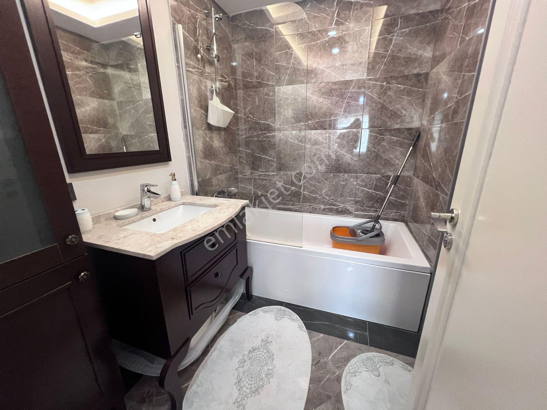 Kiptaş Venezia Mega Kiralık Full Lüks Eşyalı 2 Banyolu 2+1 Daire - Görsel 12