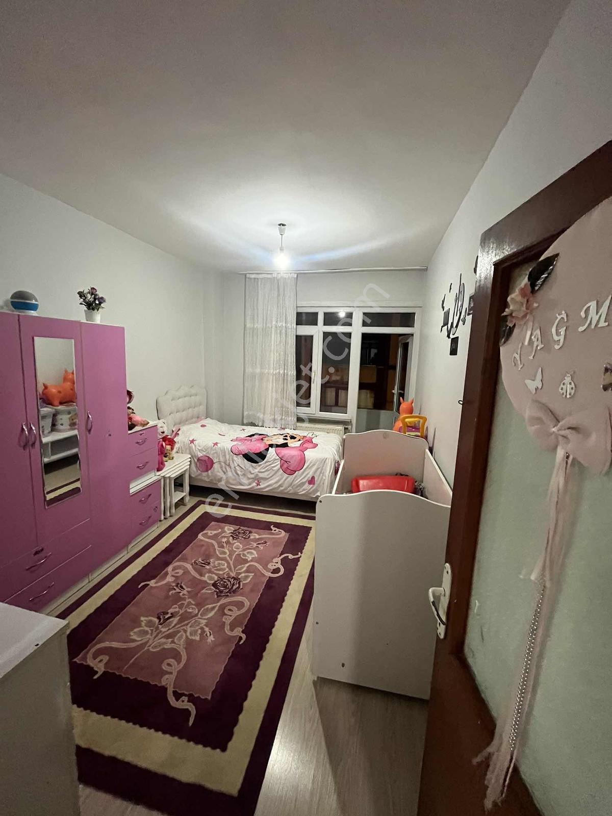Esenler Tuna Mahalleside Satılık 2+1 Arakat Daire . - Görsel 15