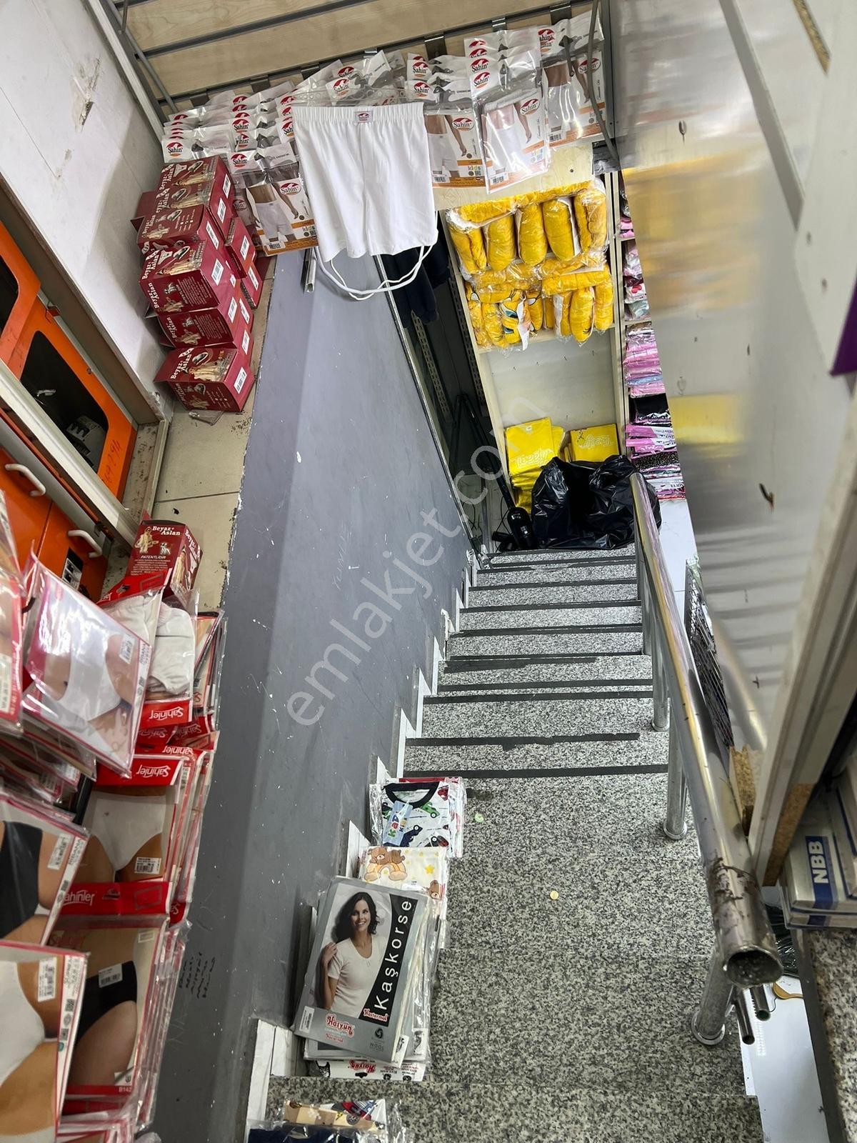 Fatih Eminönü Mahmutpaşa Da Satılık Mağaza Dükkan - Görsel 3