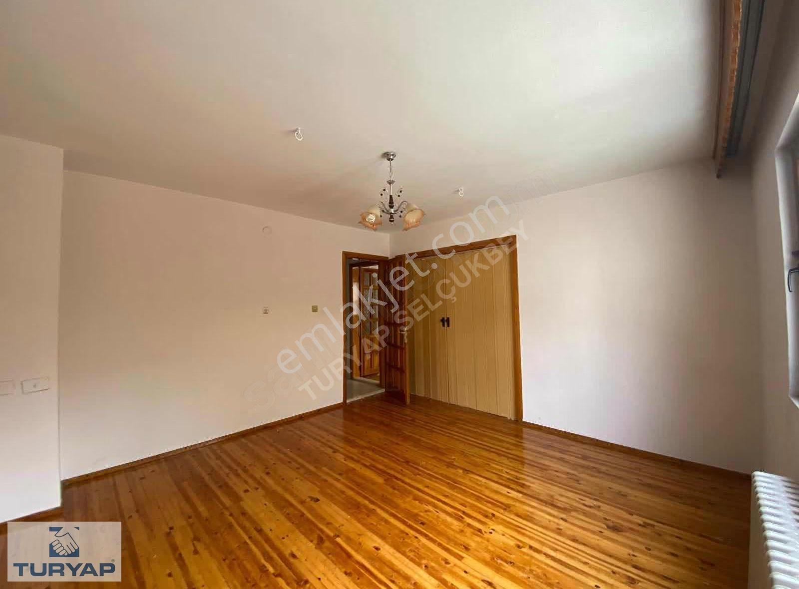 Turyap'tan Kuşpınar'da 130 M² 3+1 Kiralık Arakat Daire - Görsel 2