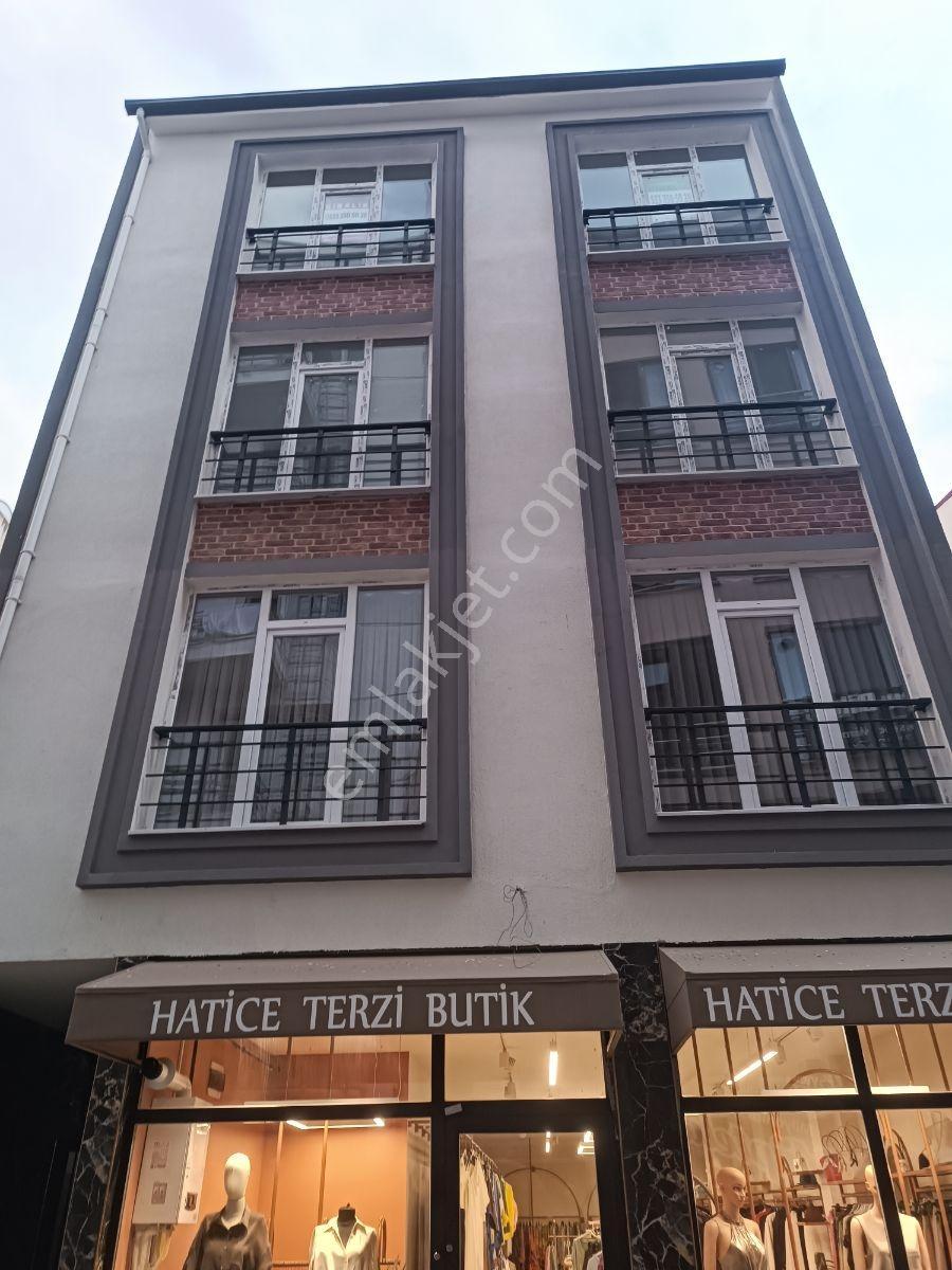 Newıty Emlaktan Çarşı Merkezde Sıfır Binada Kiralık 2+1 Daire