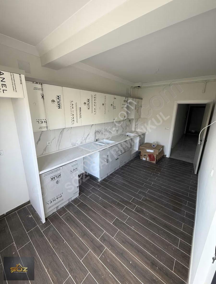 Reşatbey 2+1 100m2 Ebeveyn Banyo-yerden Isıtma-kapalı Otoparklı - Görsel 4