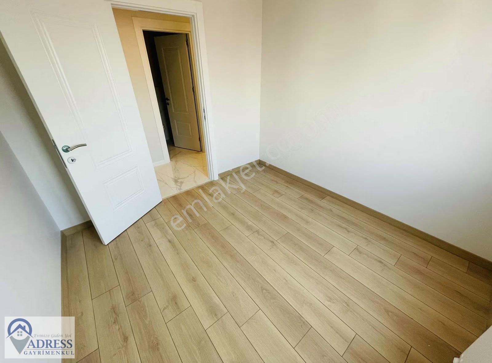Erenköy Minibüs Cad. Üzerinde Balkonlu Sıfır Daire - Görsel 16