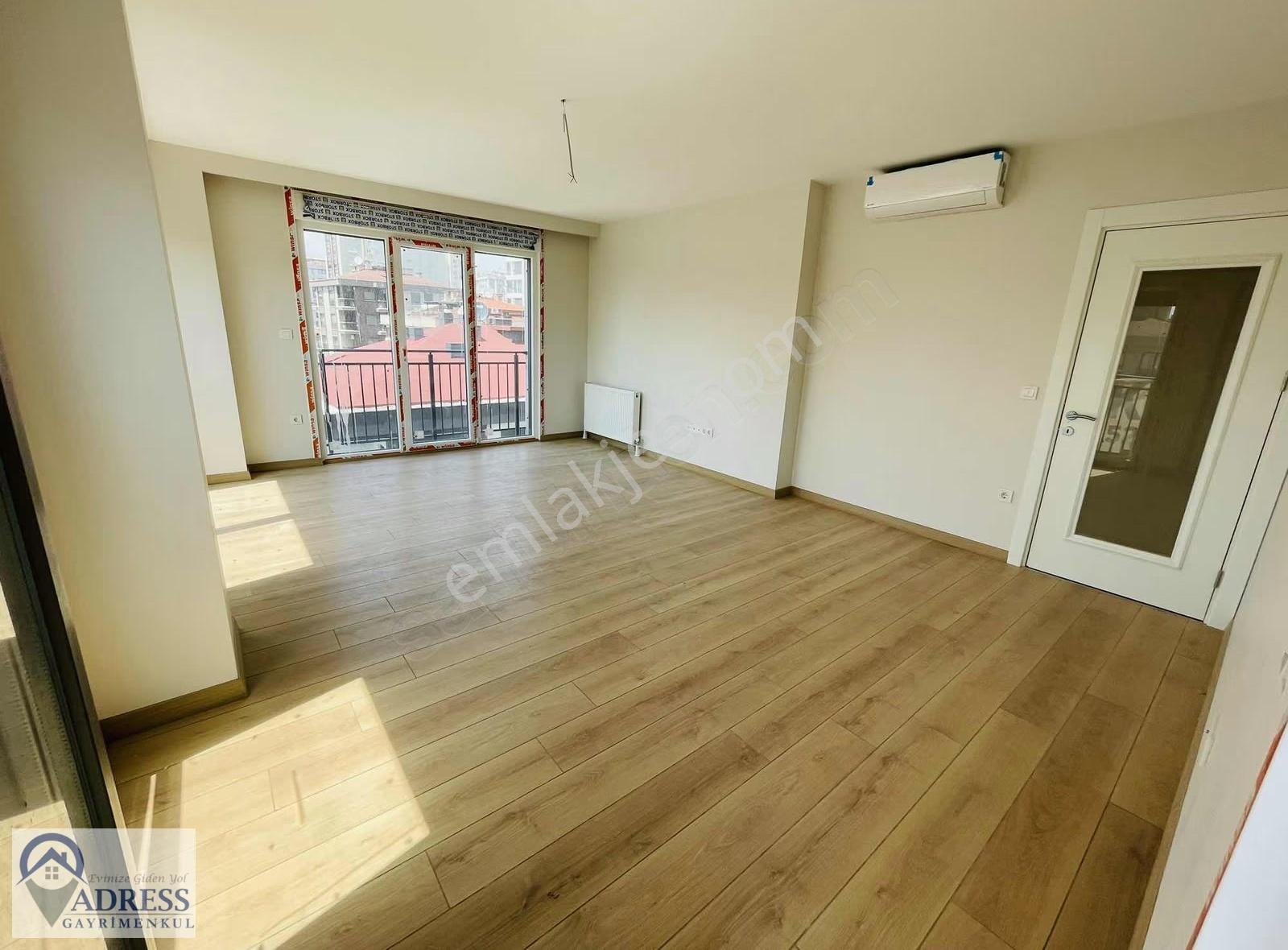 Erenköy Minibüs Cad. Üzerinde Balkonlu Sıfır Daire - Görsel 23