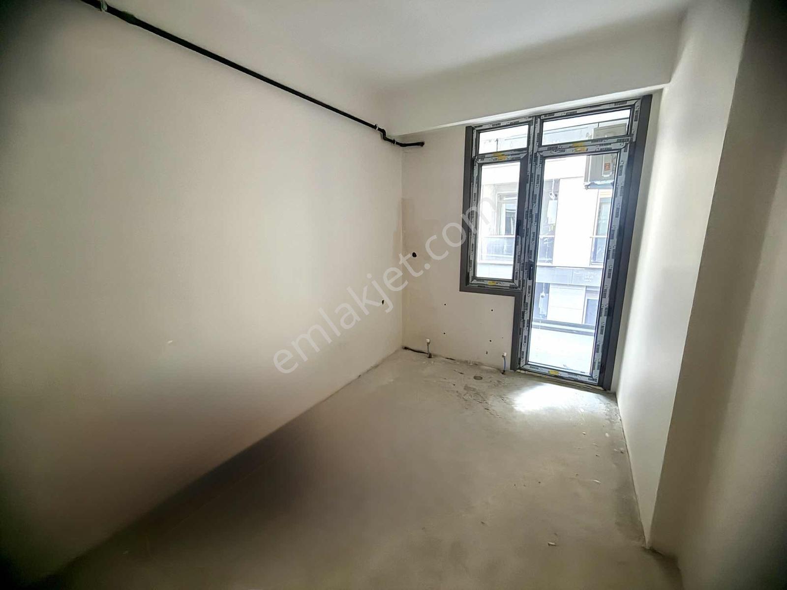 Altunizade'de Merkezi Konumda Sitede Yeni Yaşam... Net 90 M2 3+1 - Görsel 18