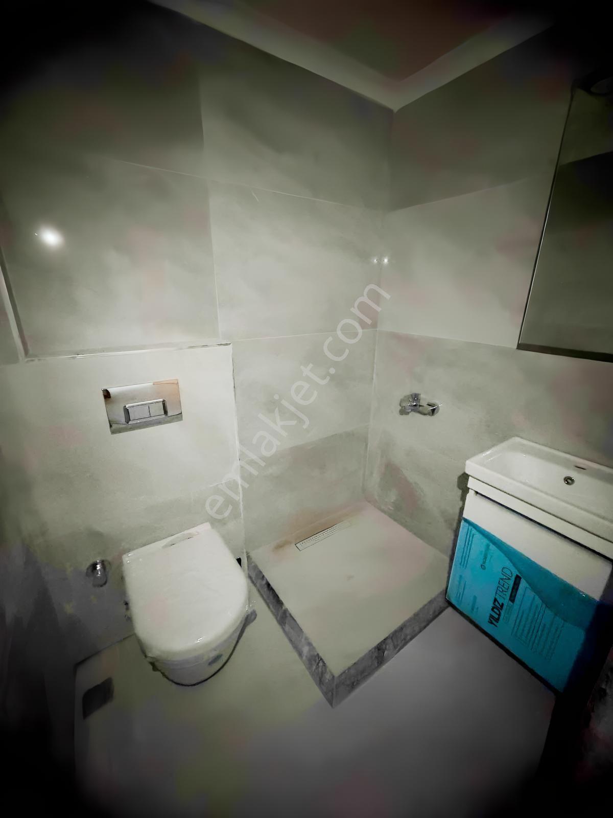 Altunizade'de Merkezi Konumda Sitede Yeni Yaşam... Net 90 M2 3+1 - Görsel 20