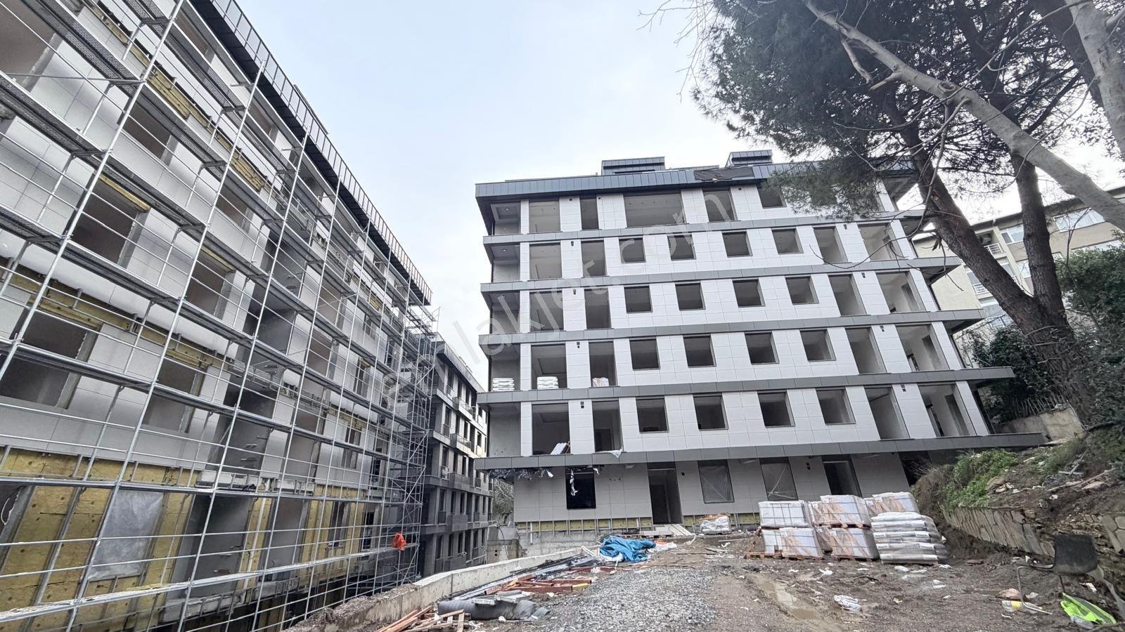 Altunizade'de Merkezi Konumda Sitede Yeni Yaşam... Net 90 M2 3+1 - Görsel 32